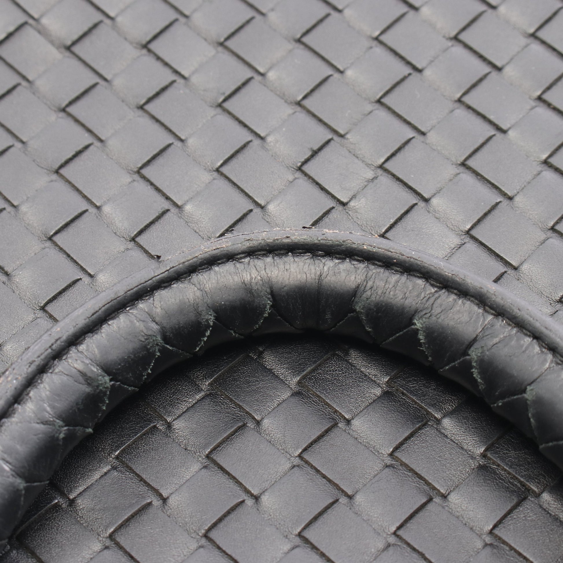 イントレチャート ブリーフケース ビジネスバッグ レザー ブラック ボッテガヴェネタ バッグ BOTTEGA VENETA