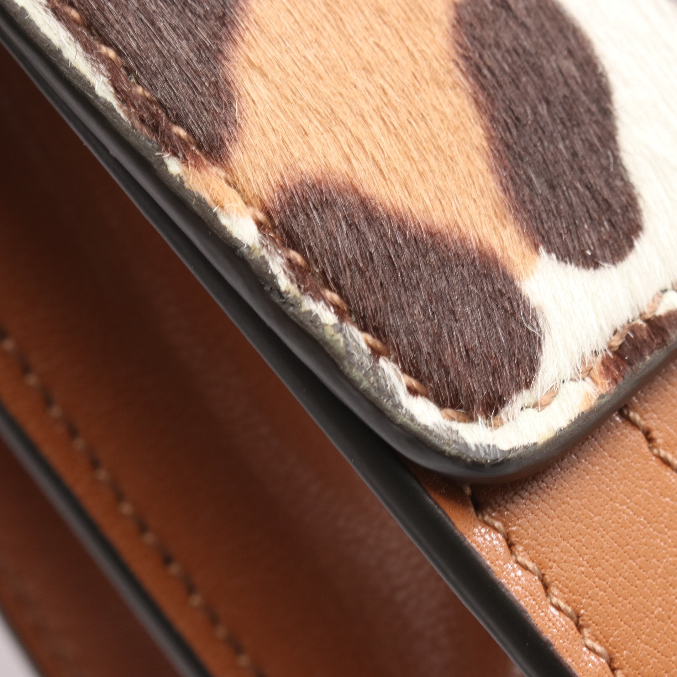 超美品　TOD'S ハラコ素材　レオパード　希少 Tタイムレス ショルダーバッグ レオパード柄 ハラコ レザー ブラウン