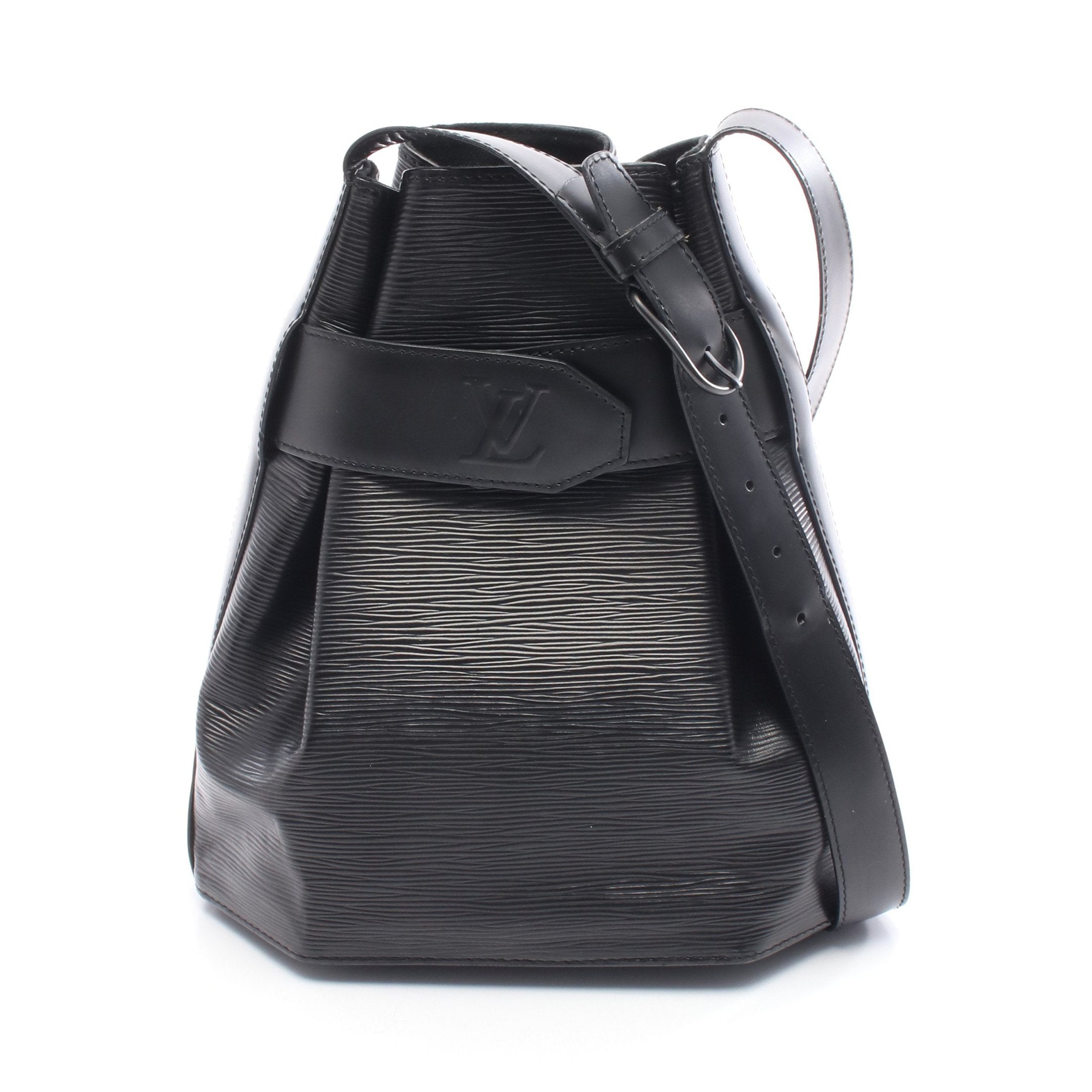 良品　ルイヴィトン　ショルダーバッグ　サックデポールPM 巾着　エピレザー　黒 ルイヴィトン サックデポール エピノワール 巾着 ショルダーバッグ