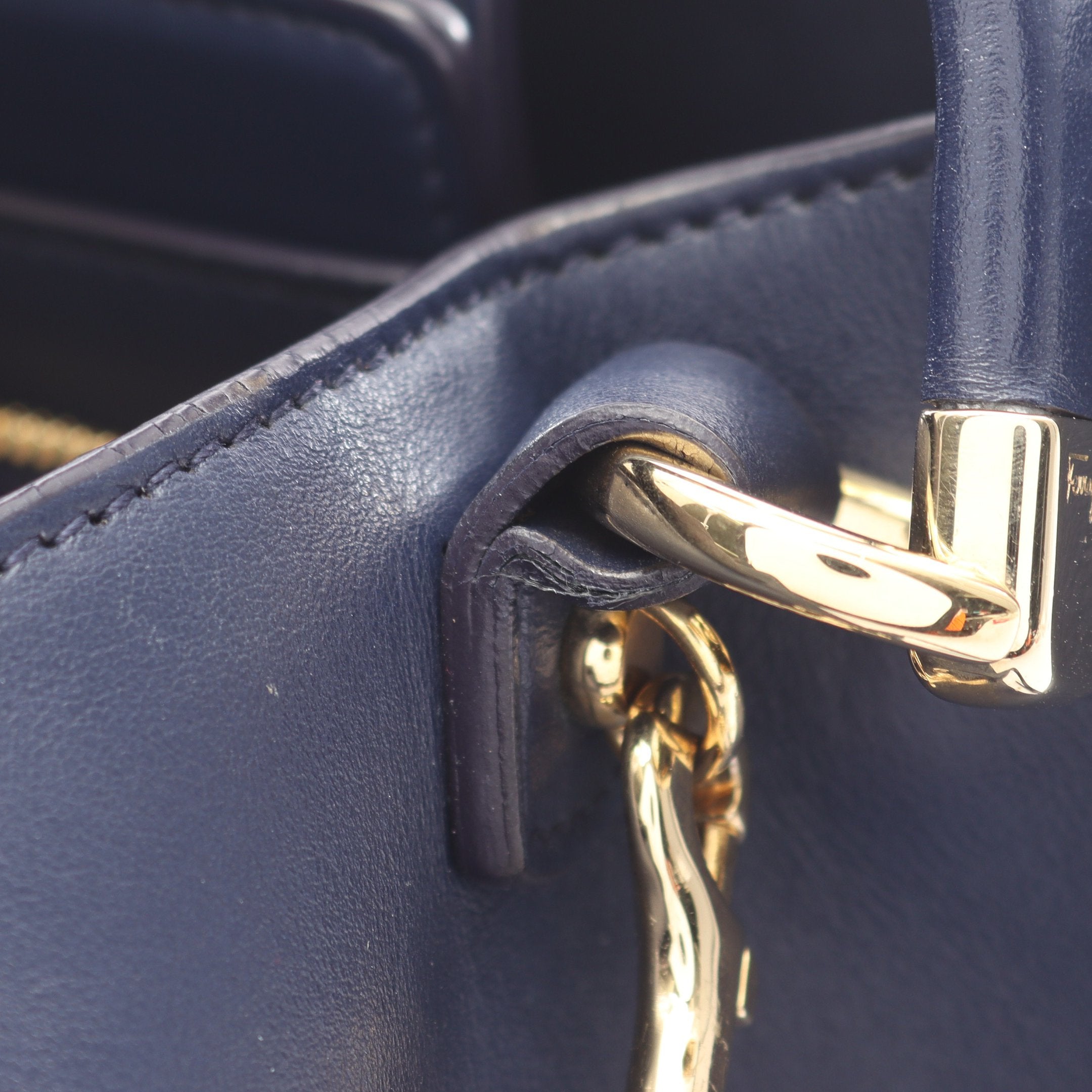 ガンチーニ ハンドバッグ レザー ネイビー 2WAY サルヴァトーレ