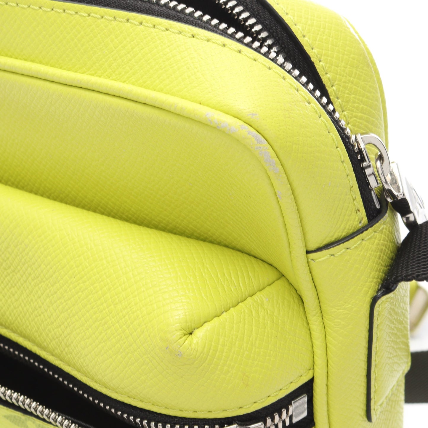 アウトドア メッセンジャー PM タイガラマ ジョーヌ ショルダーバッグ PVC レザー イエロー ルイヴィトン バッグ LOUIS VUITTON