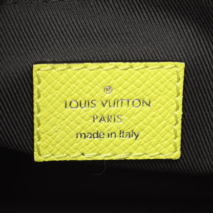 アウトドア メッセンジャー PM タイガラマ ジョーヌ ショルダーバッグ PVC レザー イエロー ルイヴィトン バッグ LOUIS VUITTON