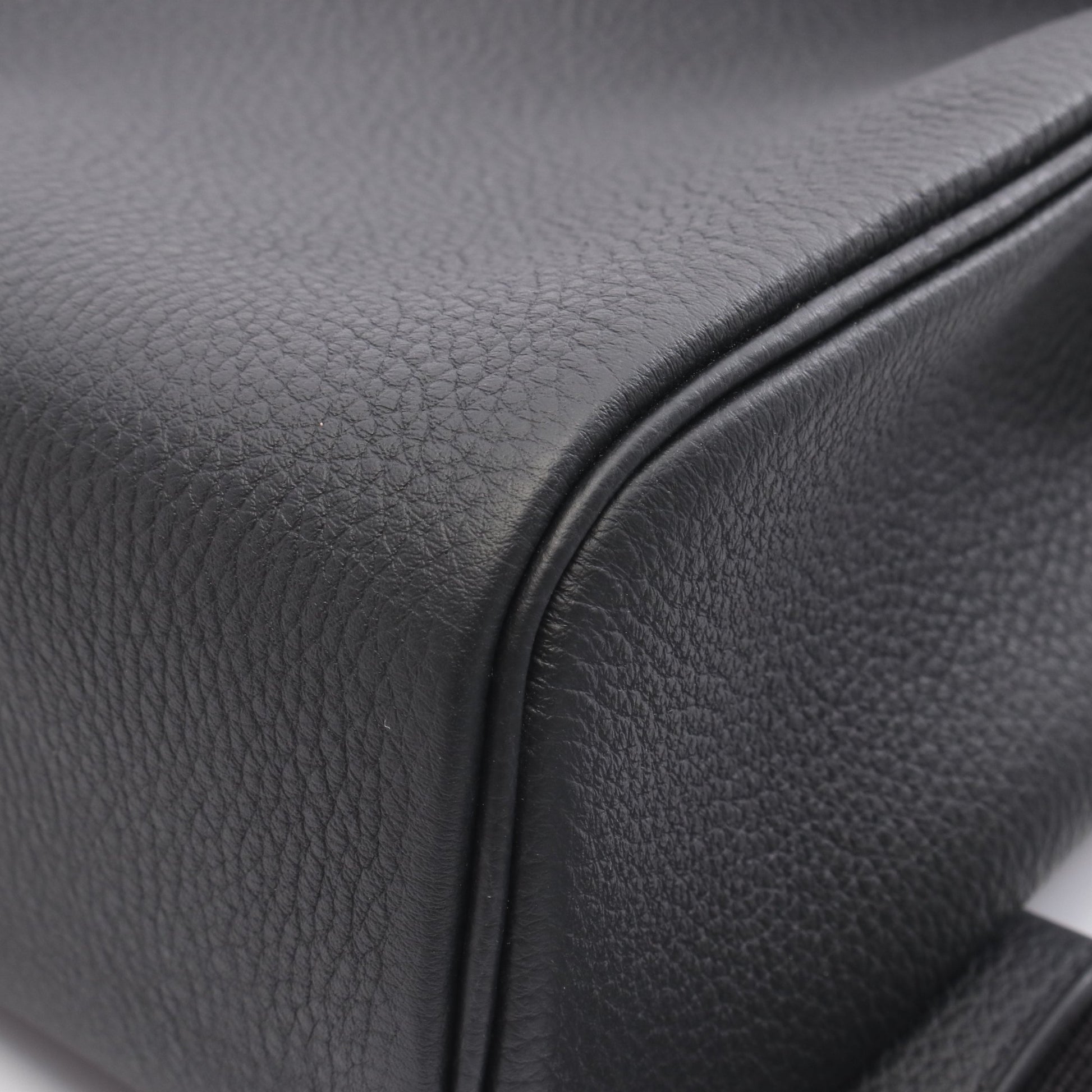 ケリーアッカドPM ボディバッグ トゴ ブラック シルバー金具 B刻印 エルメス バッグ HERMES