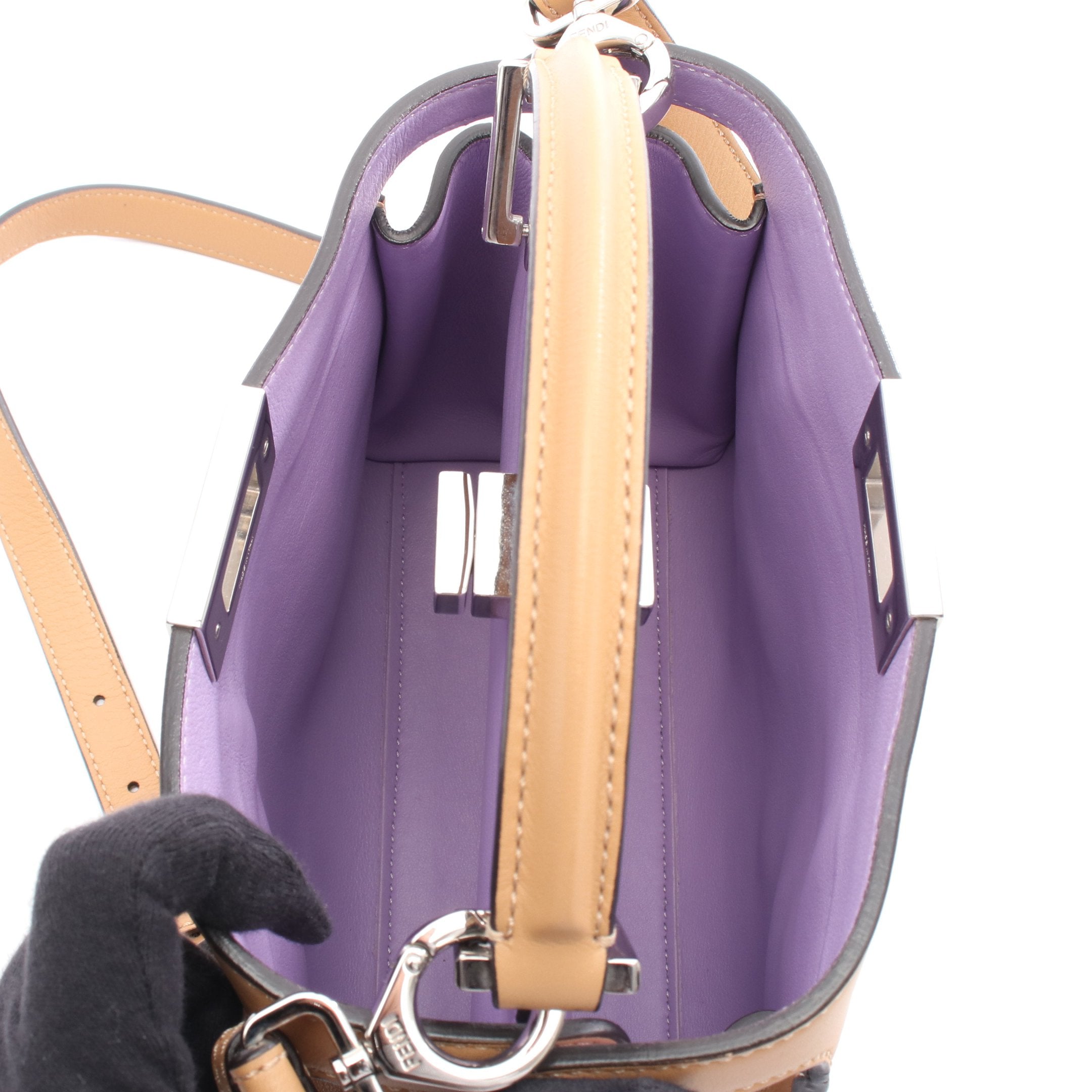 ピーカブー エッセンシャリー ハンドバッグ レザー ライトブラウン