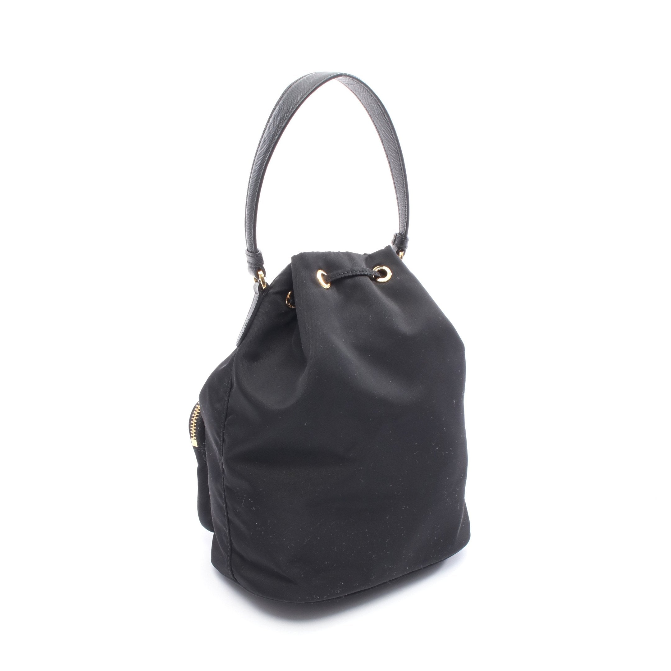 プラダ ブラックナイロンバケットバッグ ブラック PRADA（プラダ） （美品）プラダ バックパック リュック 1BZ811