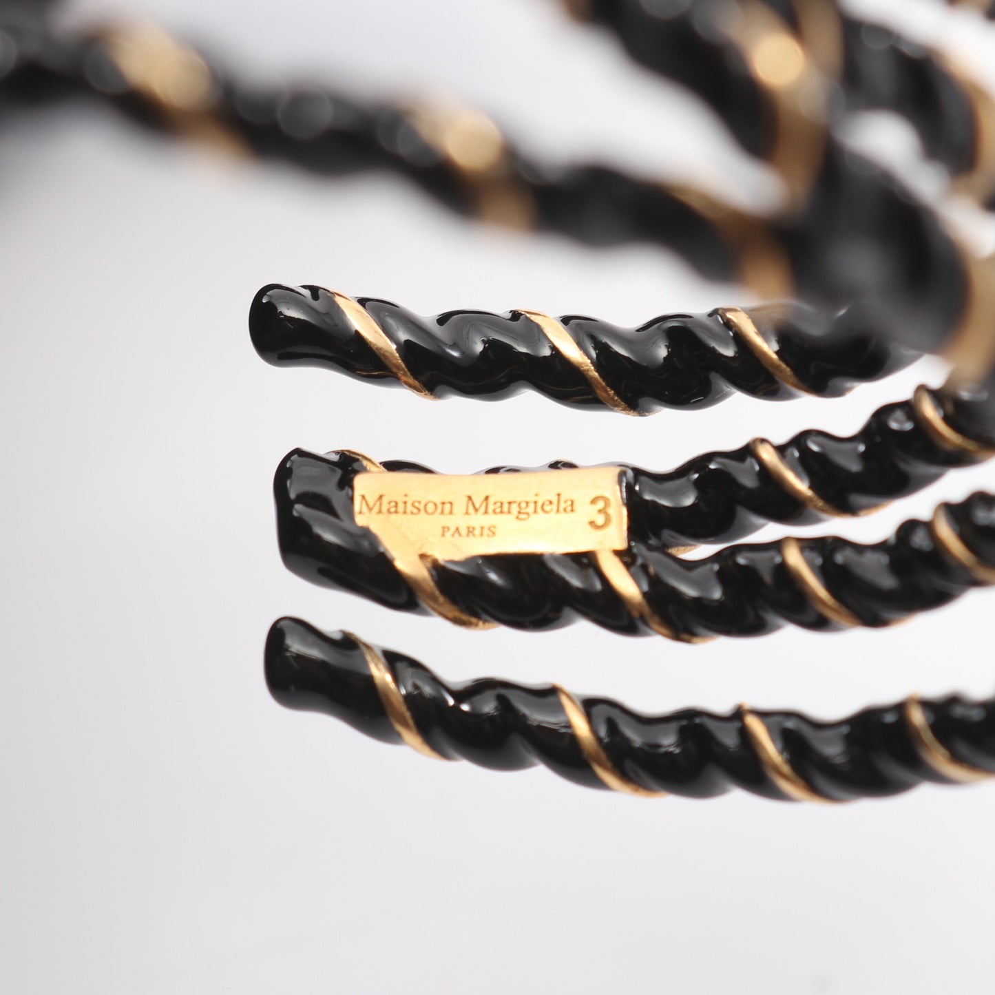 バングル GP ブラック ゴールド メゾンマルジェラ アクセサリー Maison Margiela