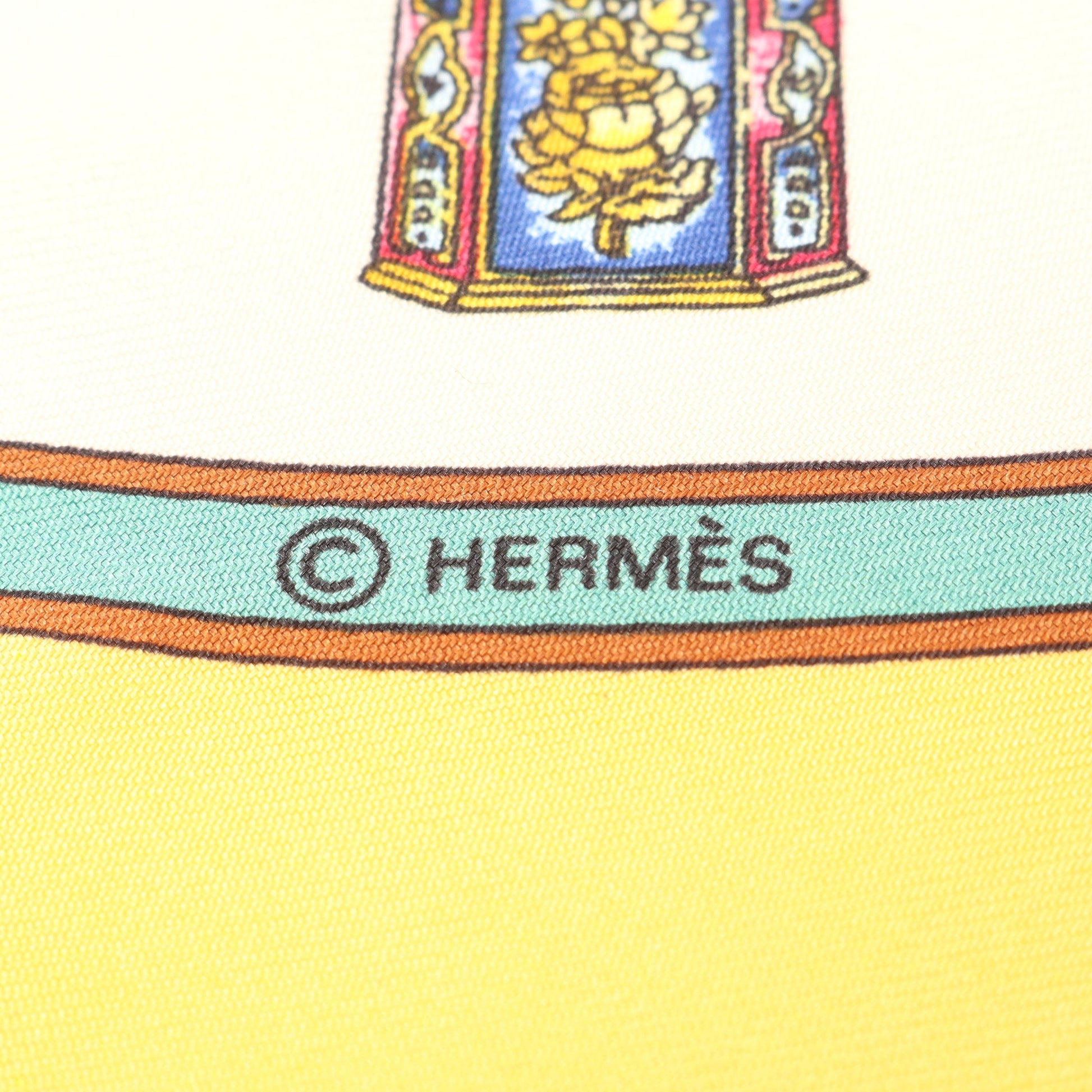 プチカレ カレ45 Qu importe le flacon スカーフ シルク イエロー マルチカラー エルメス 財布・小物 HERMES