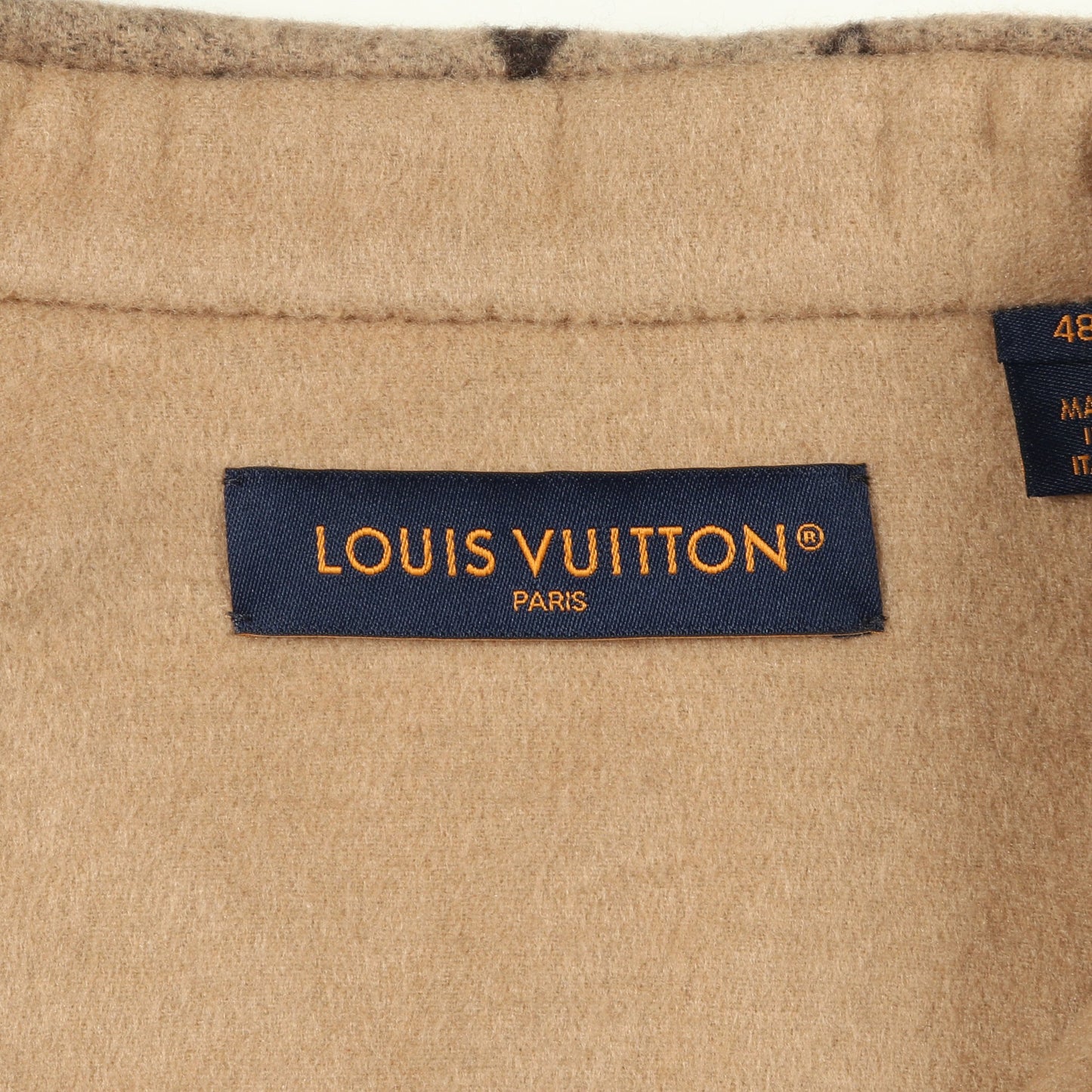 モノグラム シャツ ジャケット カバーオール ウール シルク カシミヤ ベージュ ブラウン ルイヴィトン アウター LOUIS VUITTON