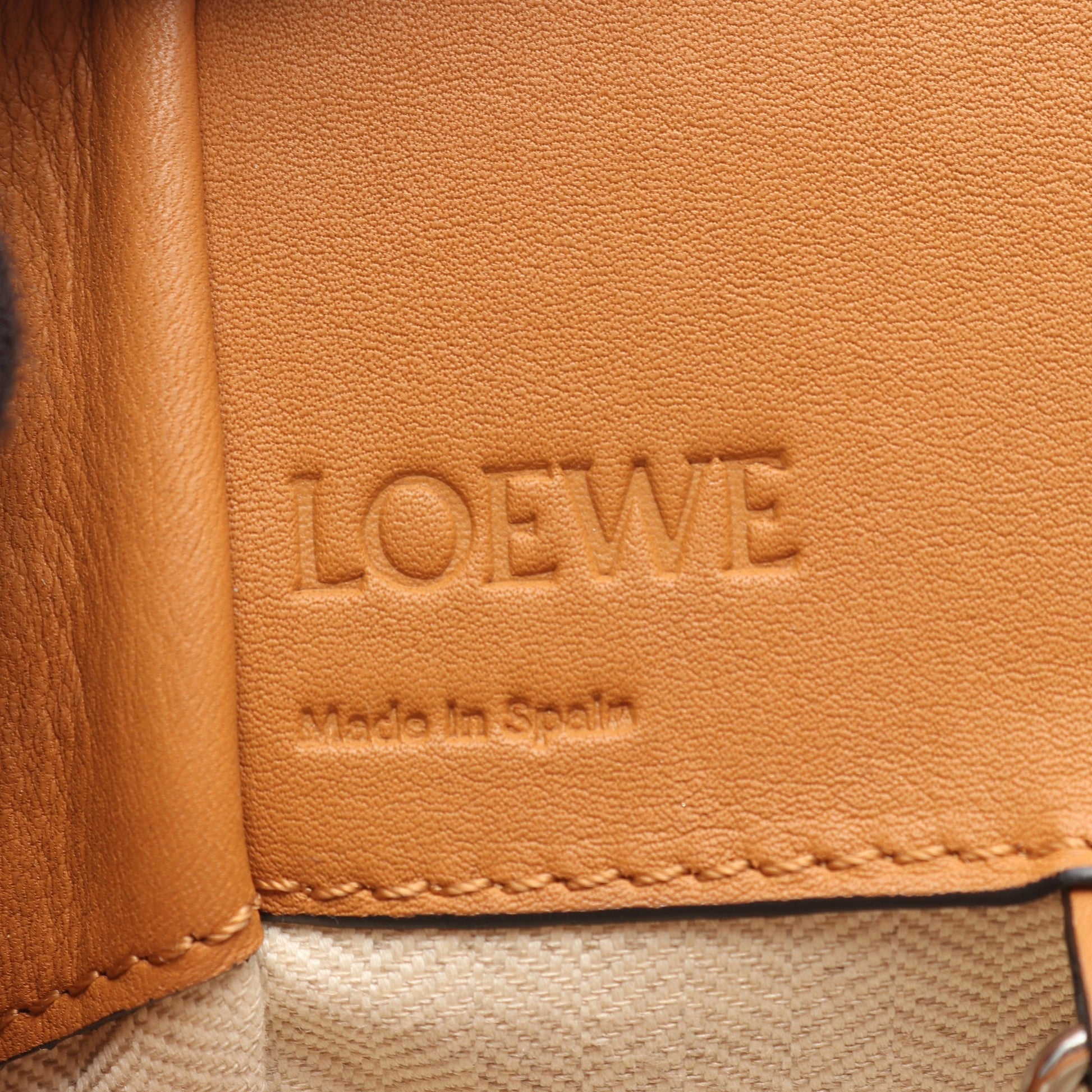 ハンモック ドローストリング スモール ショルダーバッグ レザー ヌバック ブラウン 2WAY ロエベ バッグ LOEWE