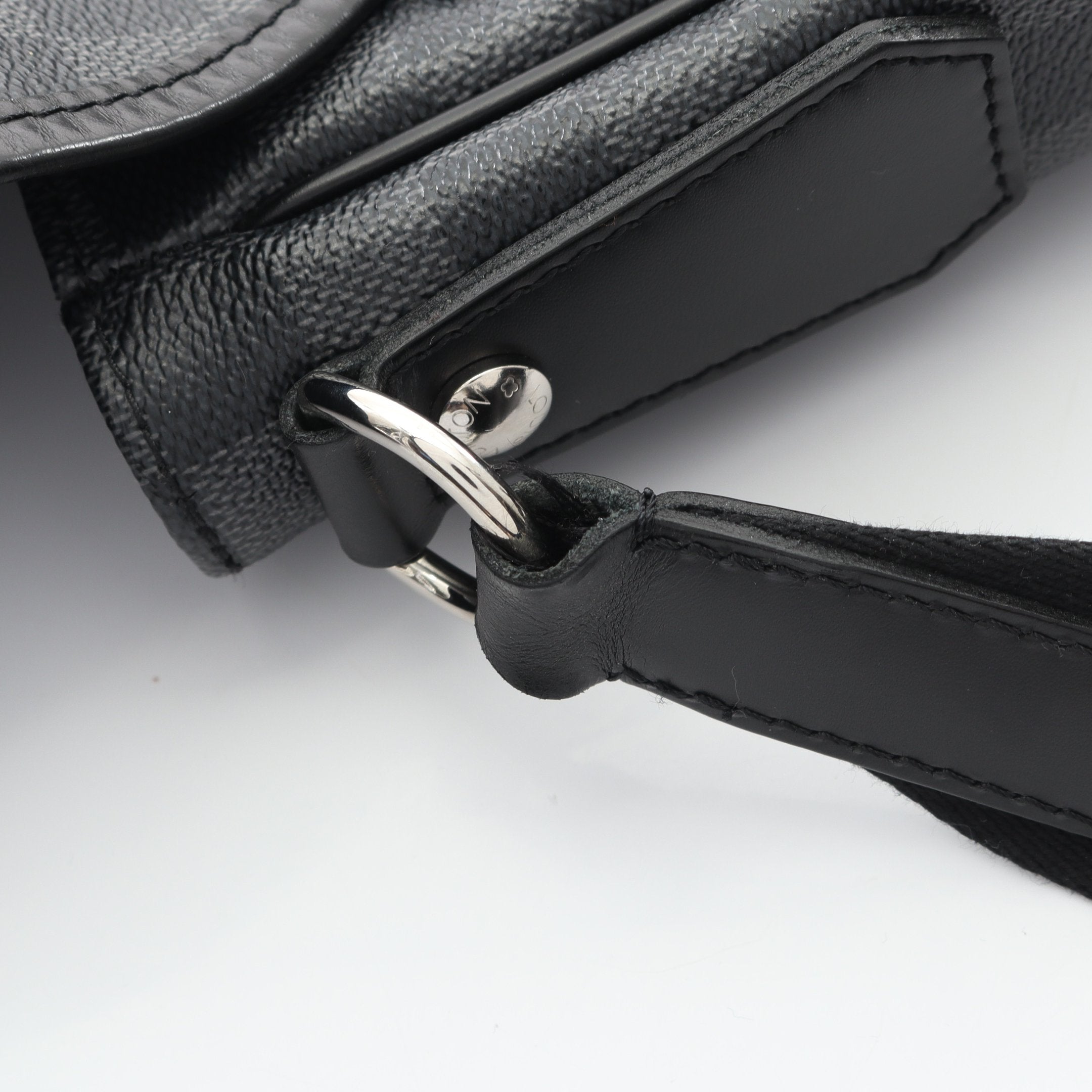 ダニエルGM ダミエグラフィット ショルダーバッグ PVC レザー ブラック ダニエルGM ダミエグラフィット ショルダーバッグ PVC レザー ブラック