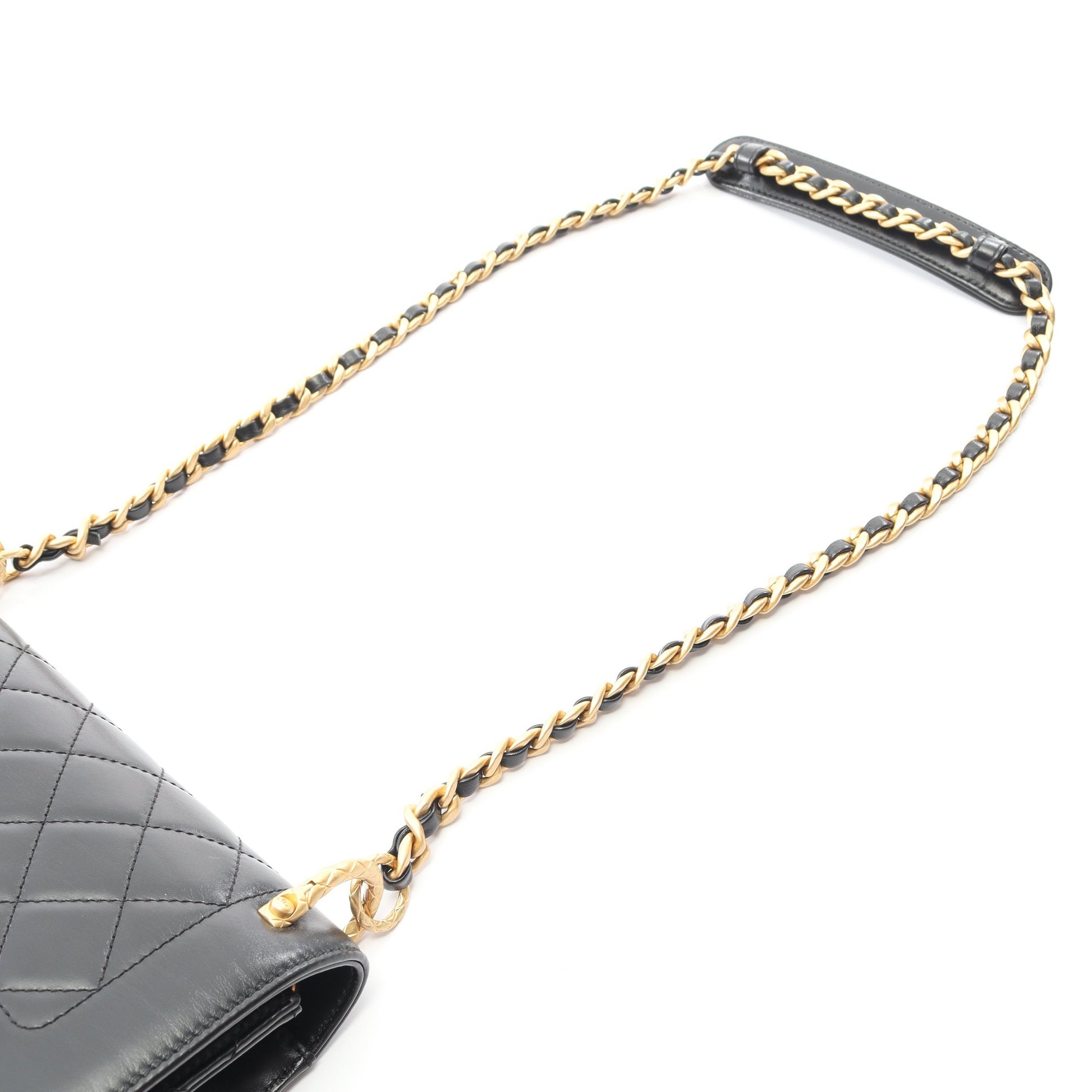 マトラッセ チェーンショルダーバッグ レザー ブラック ゴールド金具 シャネル バッグ CHANEL