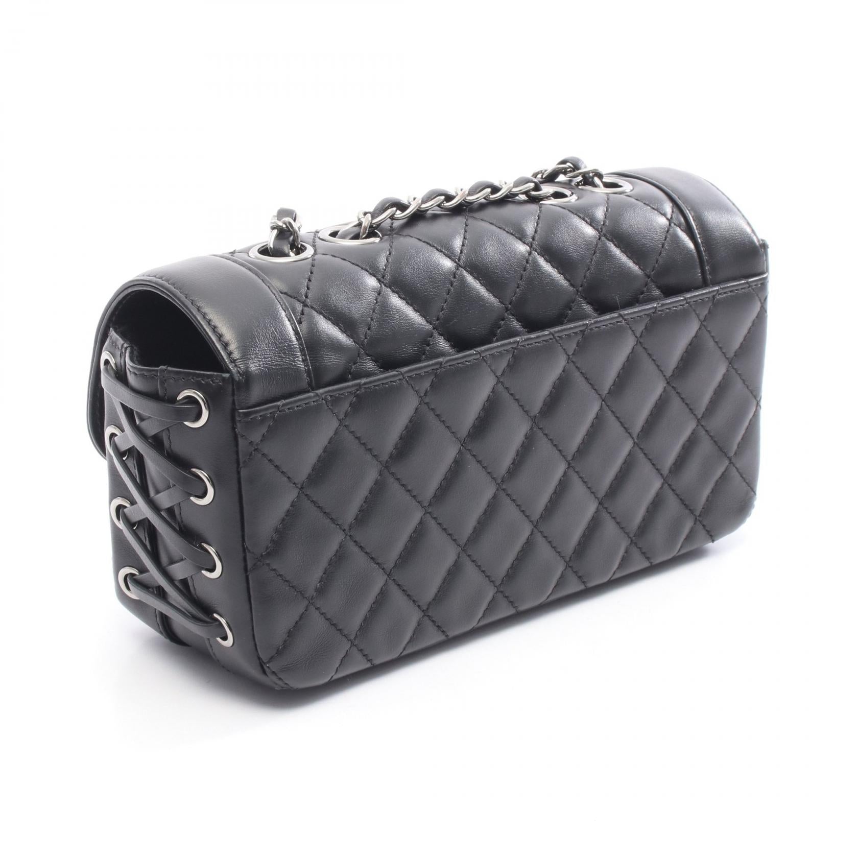 マトラッセ チェーンショルダーバッグ レースアップ レザー ブラック シルバー金具 シャネル バッグ CHANEL