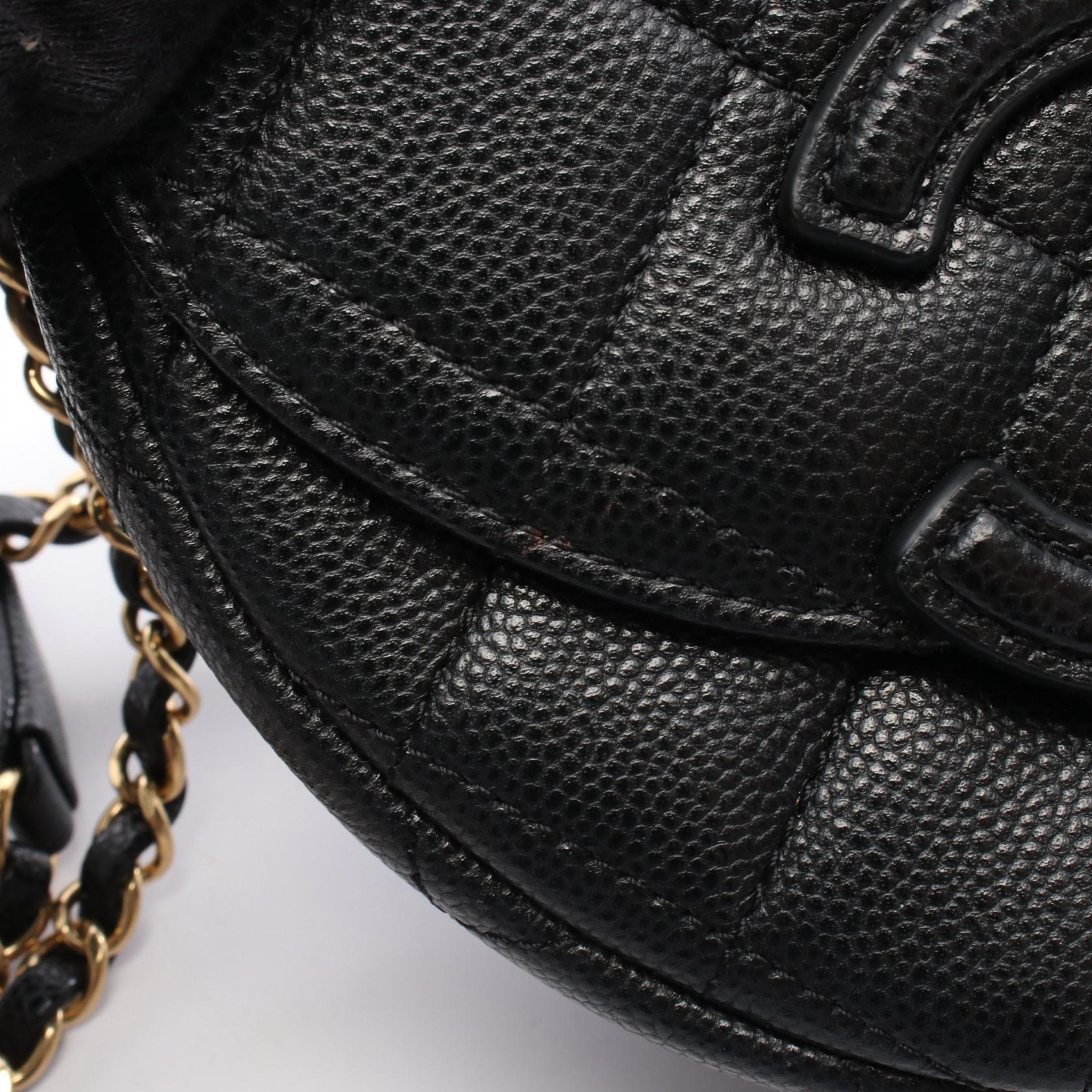 マトラッセ ミニ メッセンジャー チェーンショルダーバッグ キャビアスキン ブラック ゴールド金具 シャネル バッグ CHANEL