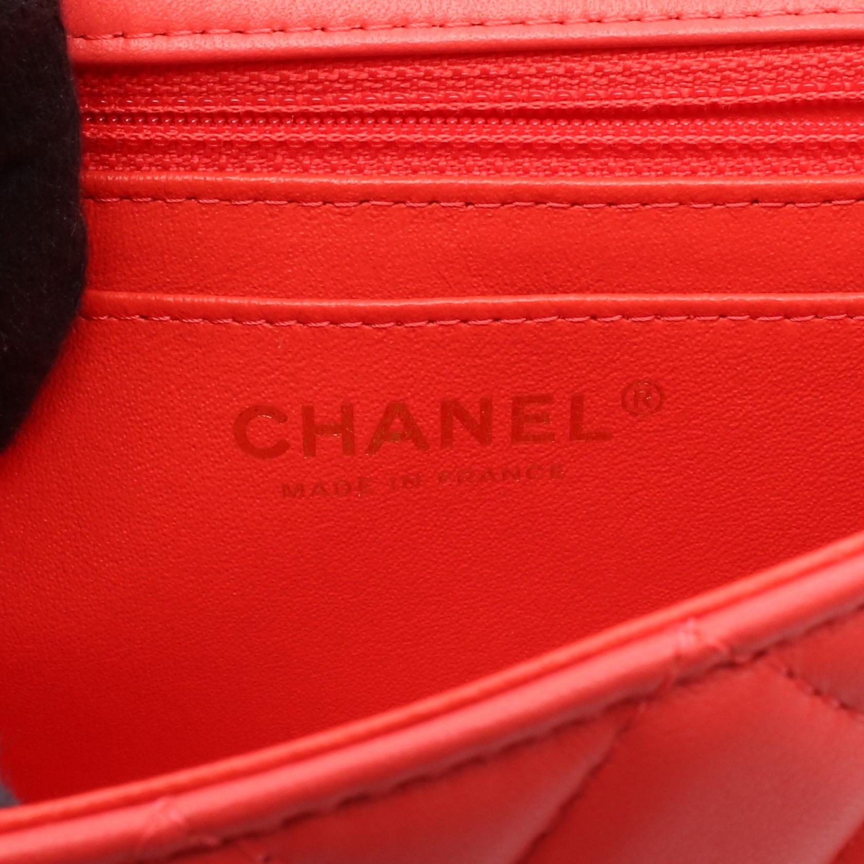 ミニマトラッセ20 チェーンショルダーバッグ レザー ピンクレッド ゴールド金具 シャネル バッグ CHANEL
