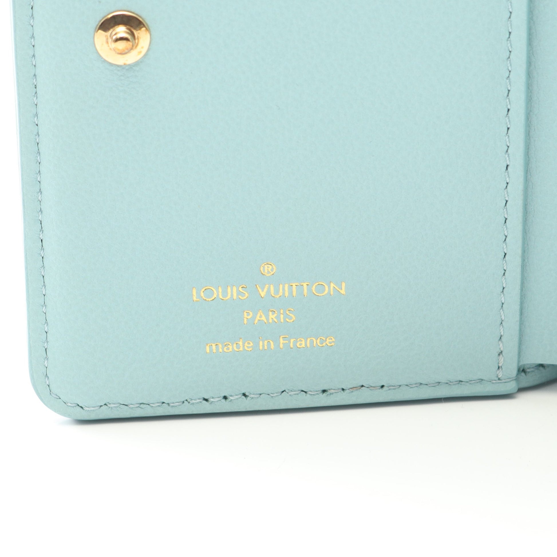 ポルトフォイユ ルー モノグラムエンボス 二つ折り財布 レザー ターコイズブルー ルイヴィトン 財布・小物 LOUIS VUITTON