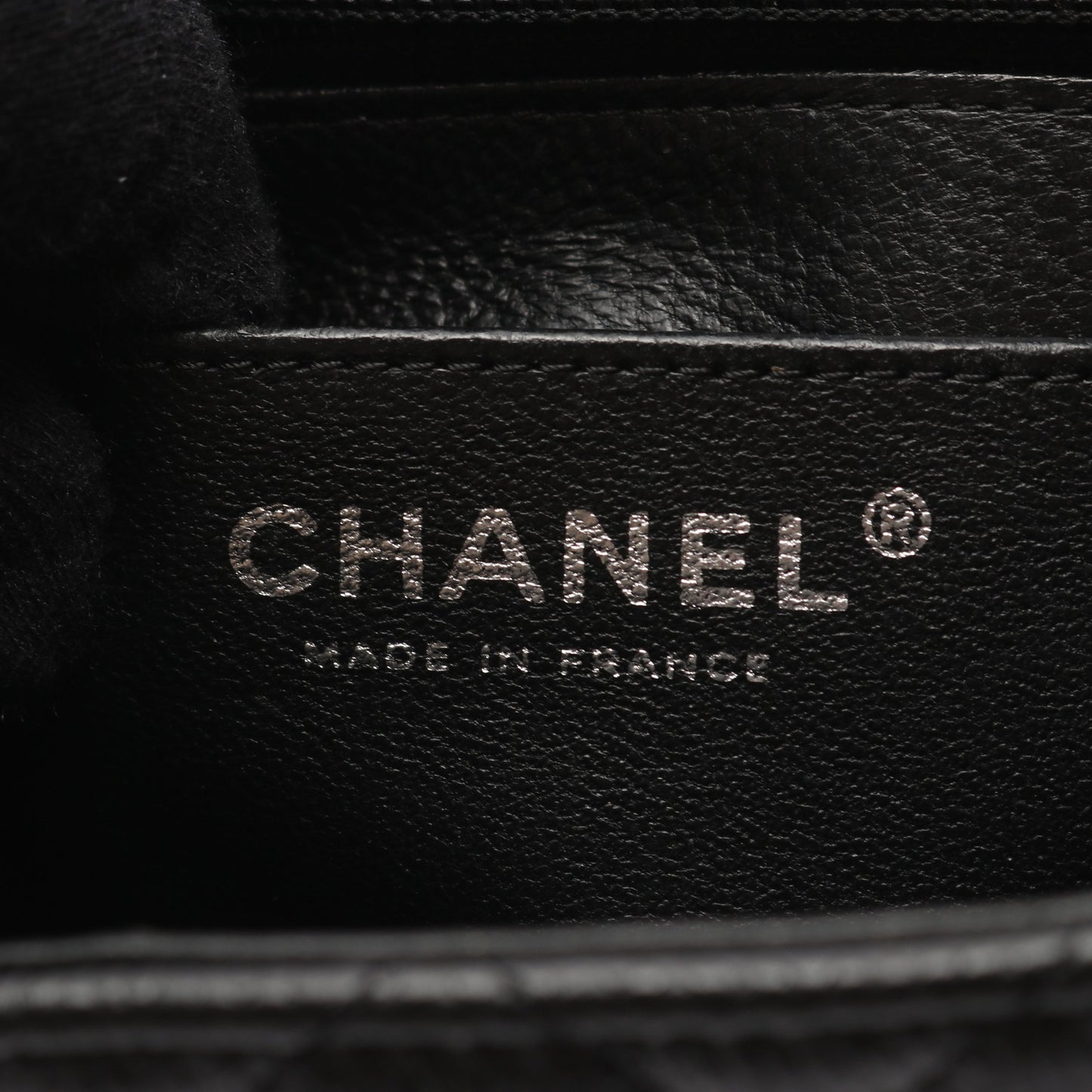 ミニマトラッセ チェーンショルダーバッグ キャビアスキン ブラック シルバー金具 シャネル バッグ CHANEL