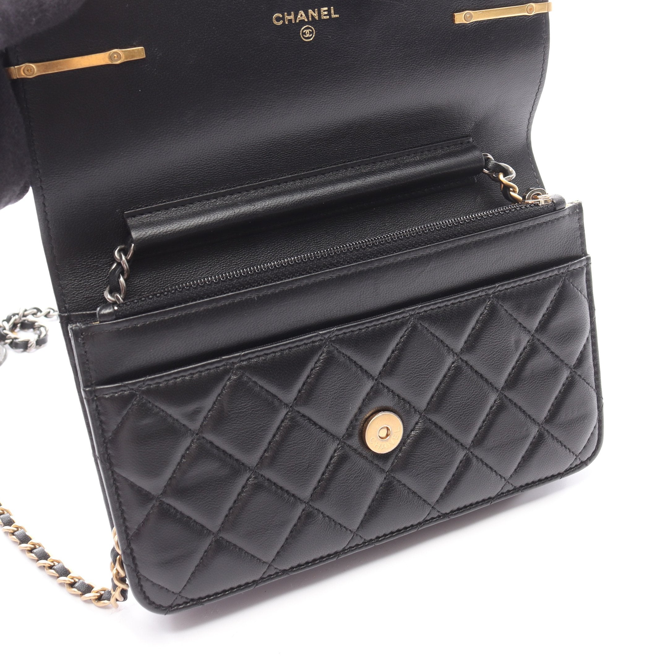 CHANEL マトラッセ　ラムスキンチェーンウォレット　s金具　ブラック　正規品 マトラッセ チェーンウォレット ラムスキン ブラック コンビ金具