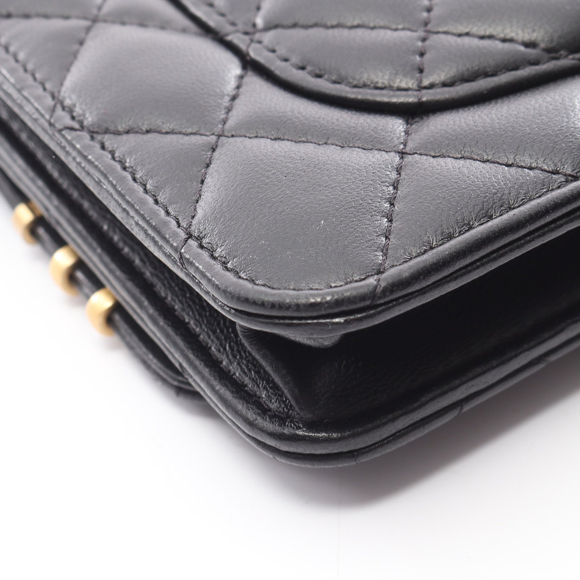 マトラッセ チェーンウォレット ラムスキン ブラック コンビ金具 シャネル バッグ CHANEL