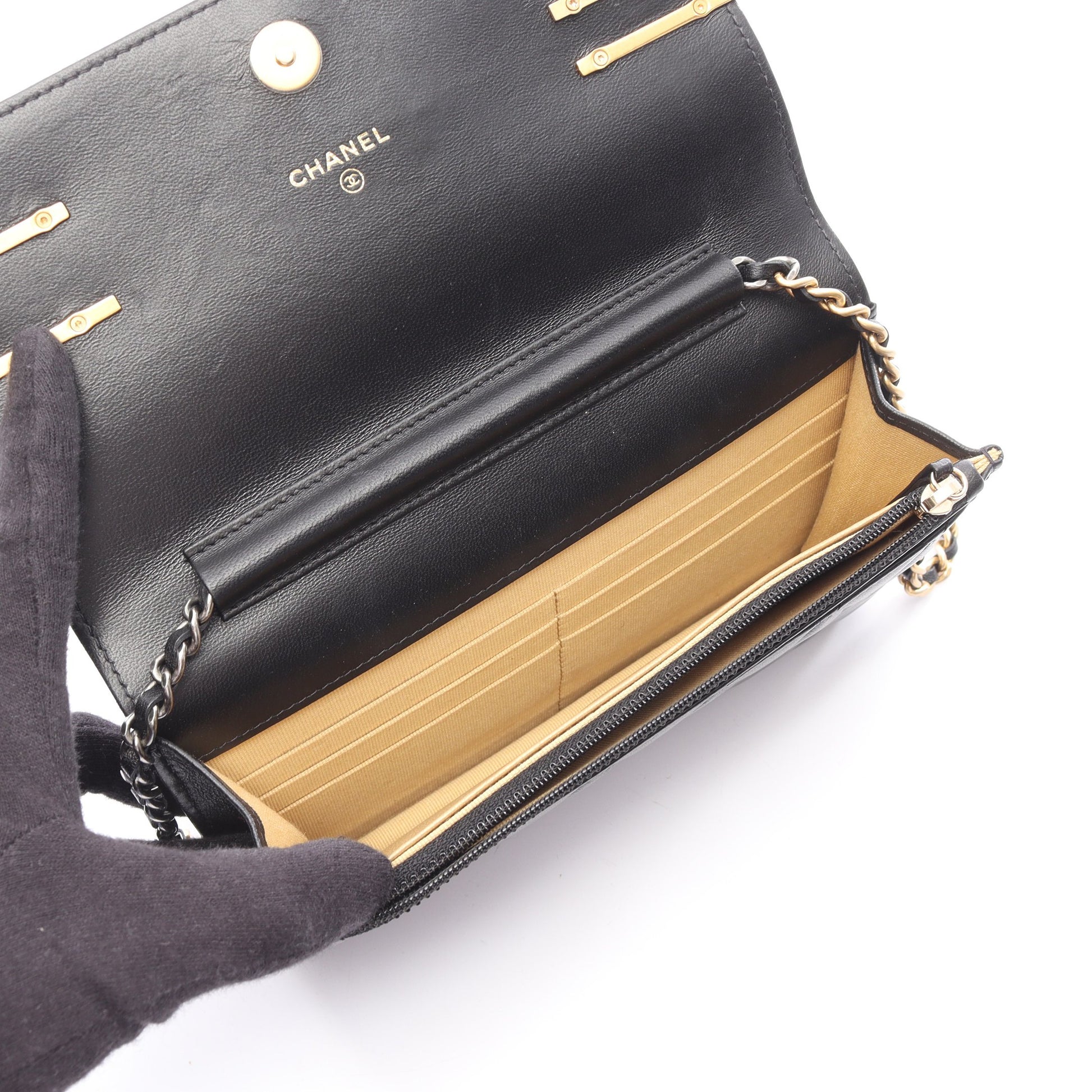 マトラッセ チェーンウォレット ラムスキン ブラック コンビ金具 シャネル バッグ CHANEL