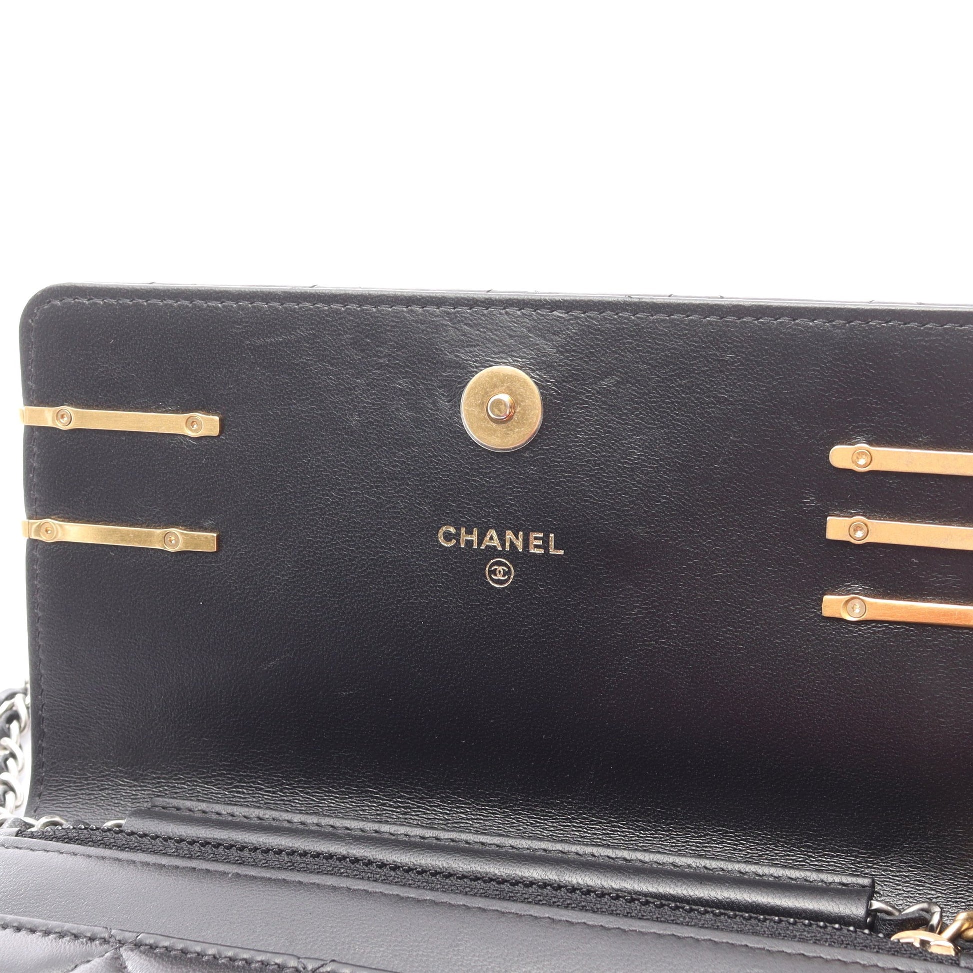 マトラッセ チェーンウォレット ラムスキン ブラック コンビ金具 シャネル バッグ CHANEL