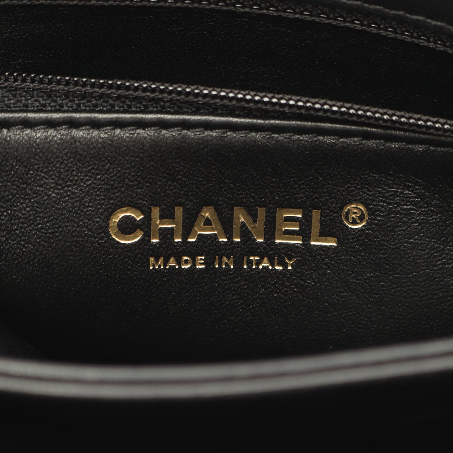 CHANEL19 チェーンショルダーバッグ ラムスキン ブラック ゴールド金具 シャネル バッグ CHANEL