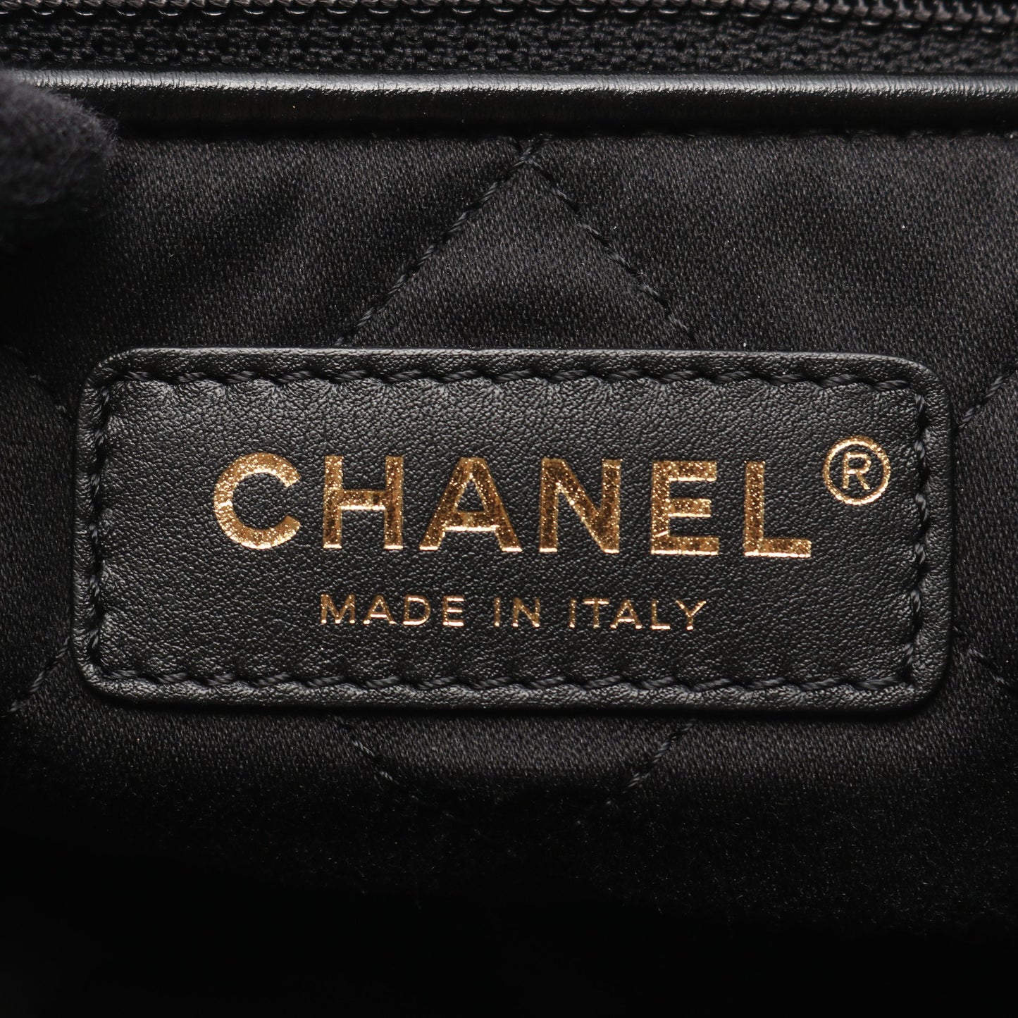 シャネル 22 ラージ バックパック リュックサック レザー ブラック ゴールド金具 シャネル バッグ CHANEL