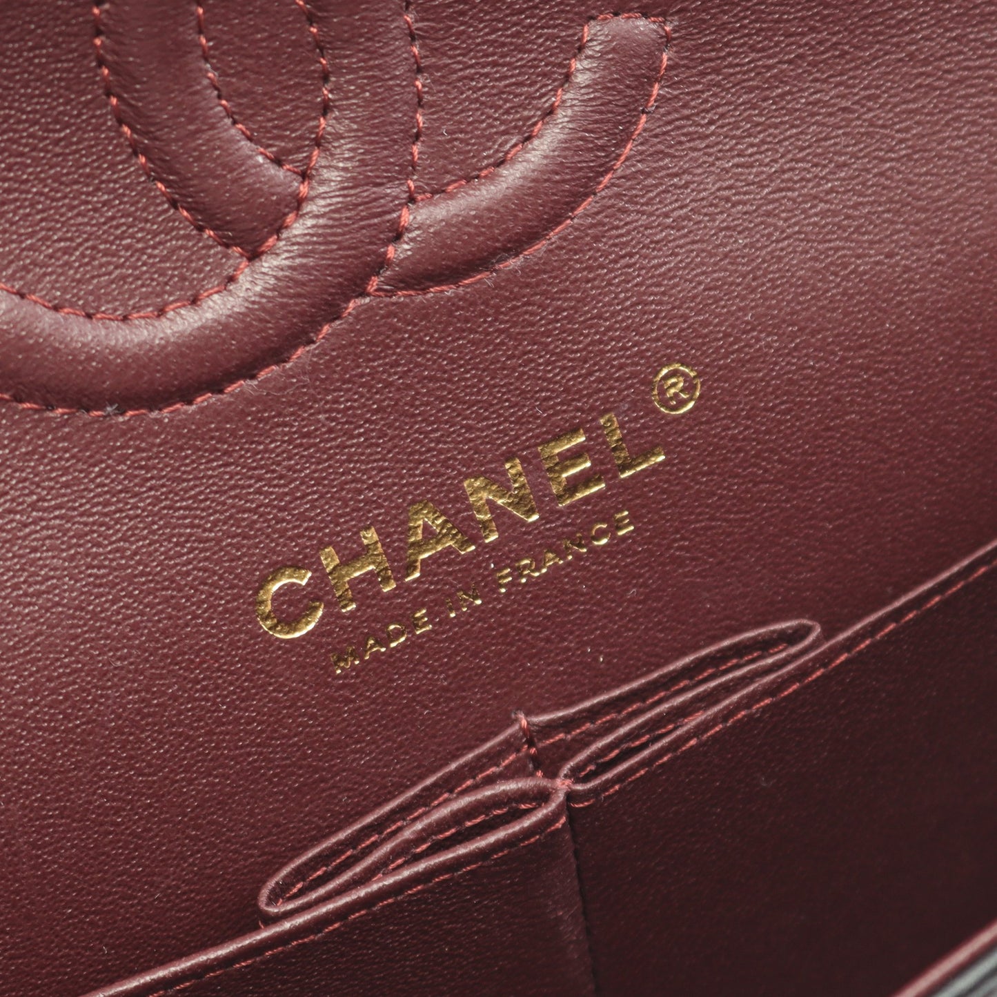 マトラッセ Wフラップ Wチェーンショルダーバッグ ラムスキン ブラック ゴールド金具 シャネル バッグ CHANEL