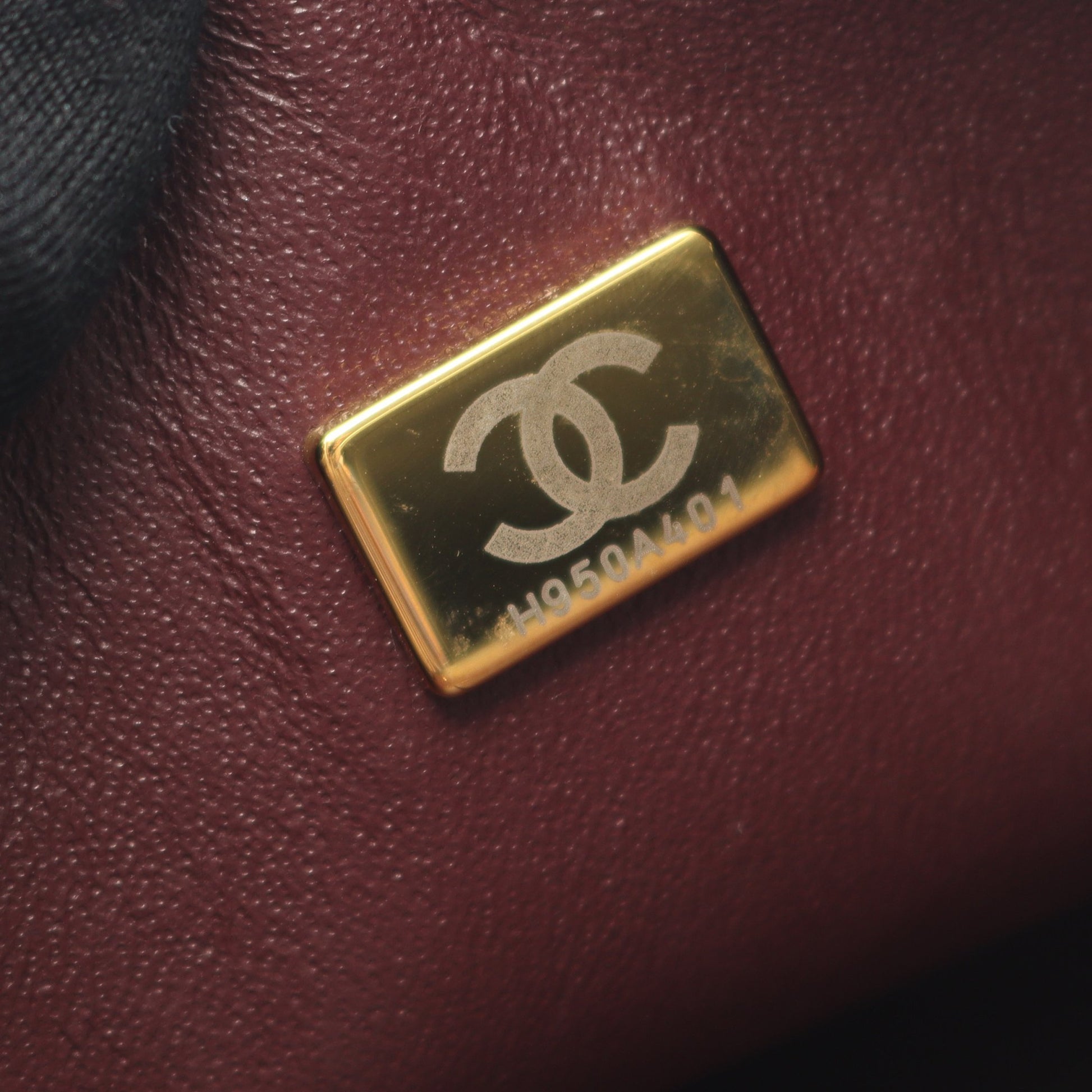 マトラッセ Wフラップ Wチェーンショルダーバッグ ラムスキン ブラック ゴールド金具 シャネル バッグ CHANEL