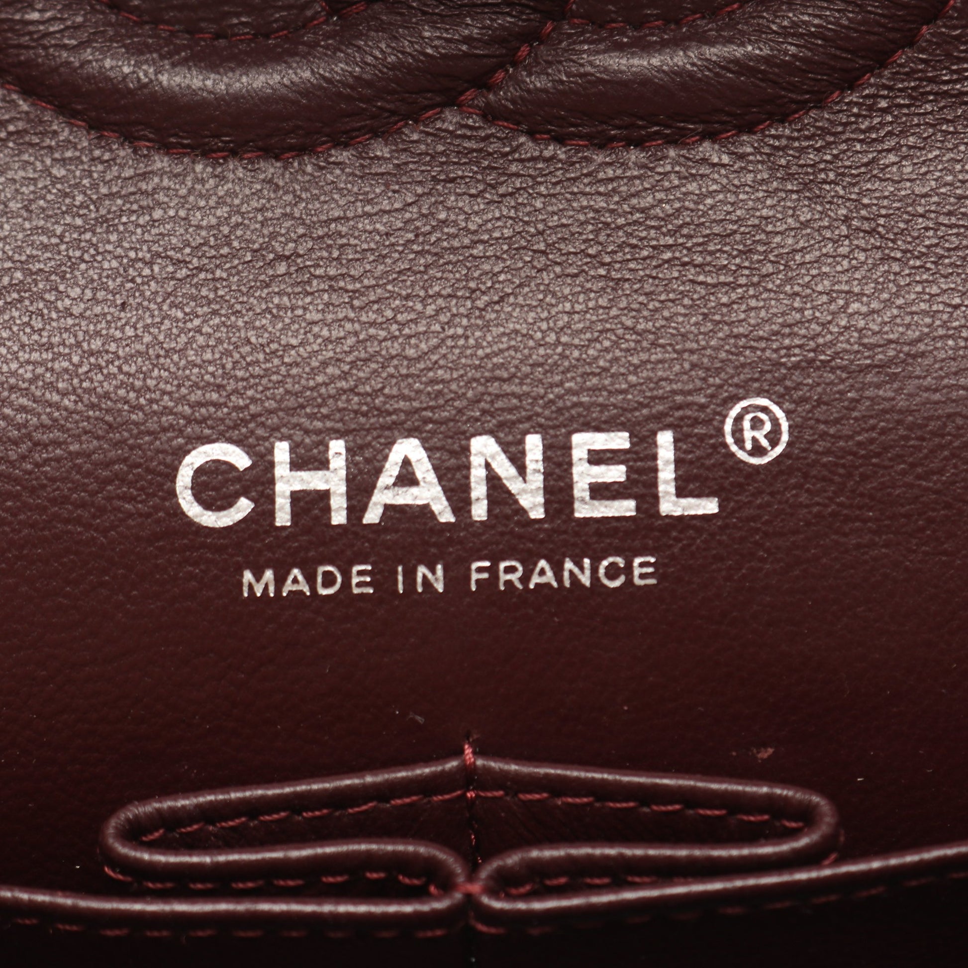 マトラッセ Wフラップ Wチェーンショルダーバッグ キャビアスキン ブラック シルバー金具 シャネル バッグ CHANEL