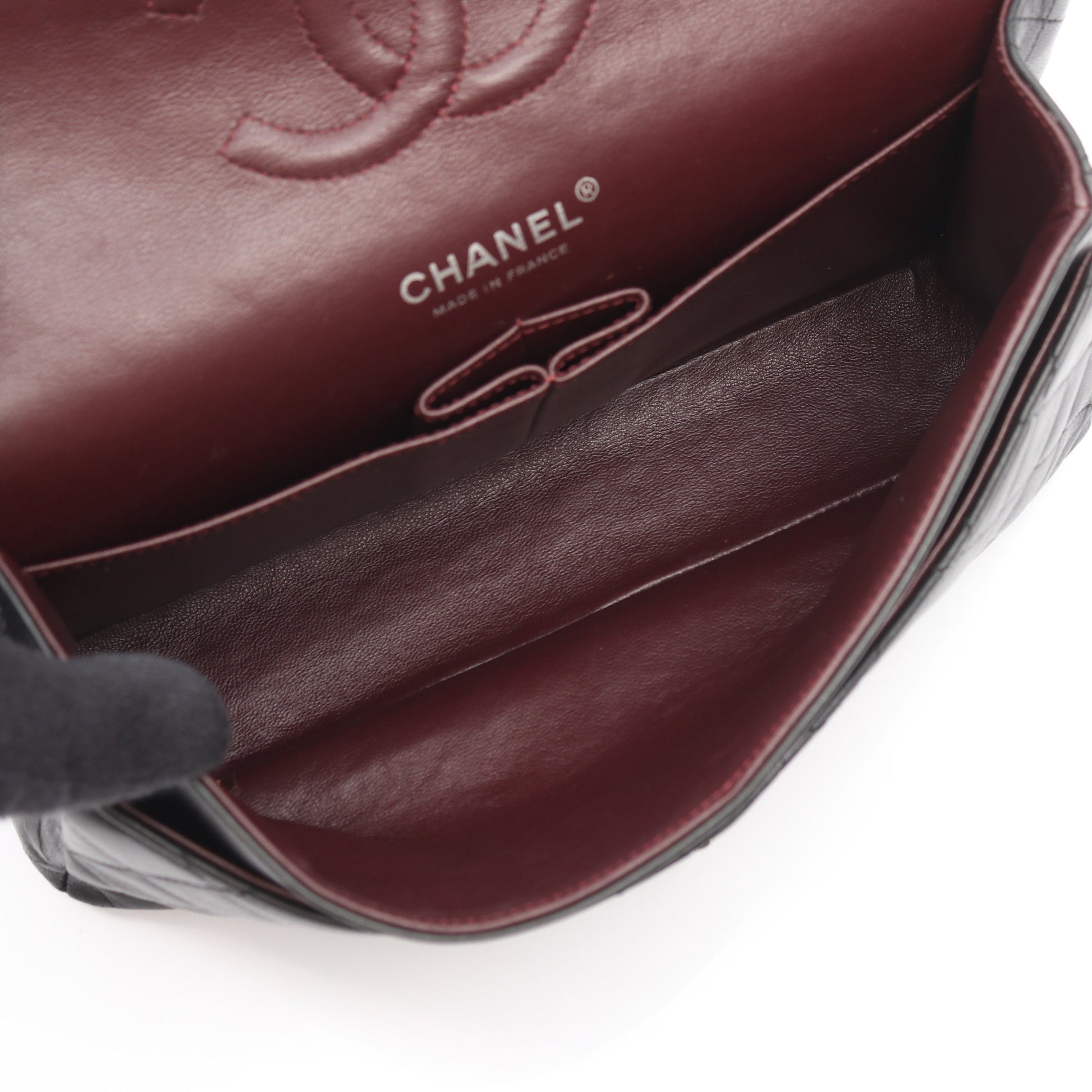 マトラッセ Wフラップ Wチェーンショルダーバッグ キャビアスキン ブラック シルバー金具 シャネル バッグ CHANEL
