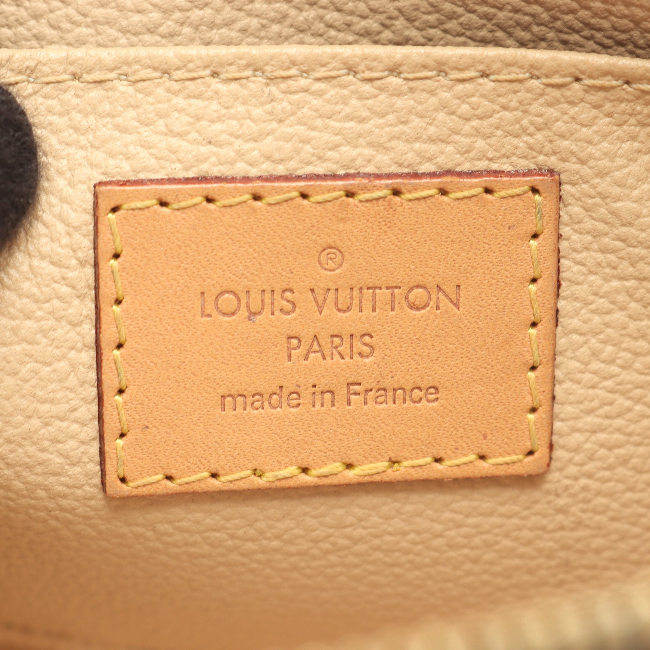 ポシェット コスメティック モノグラム コスメポーチ PVC レザー