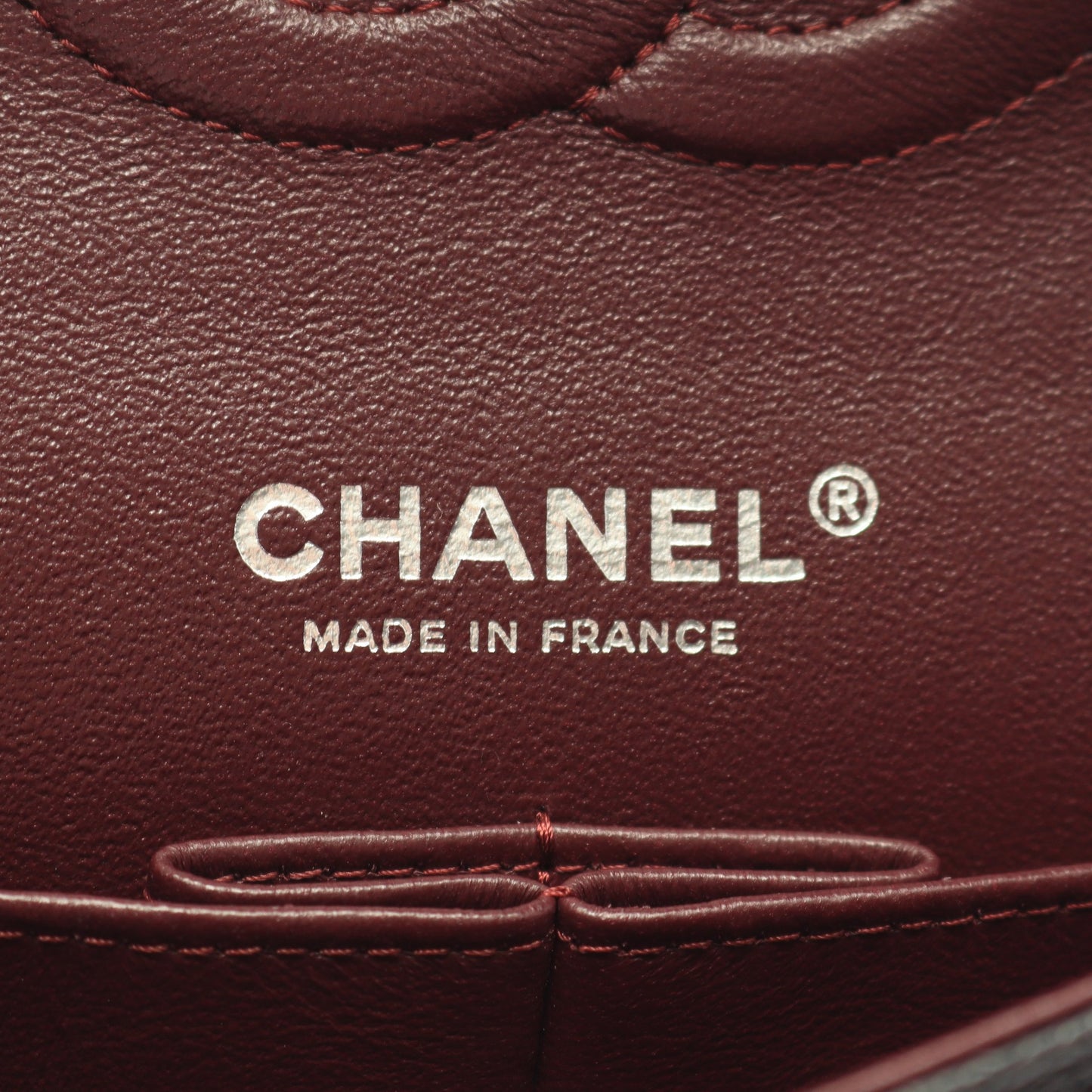 マトラッセ Wフラップ Wチェーンショルダーバッグ キャビアスキン ブラック シルバー金具 シャネル バッグ CHANEL