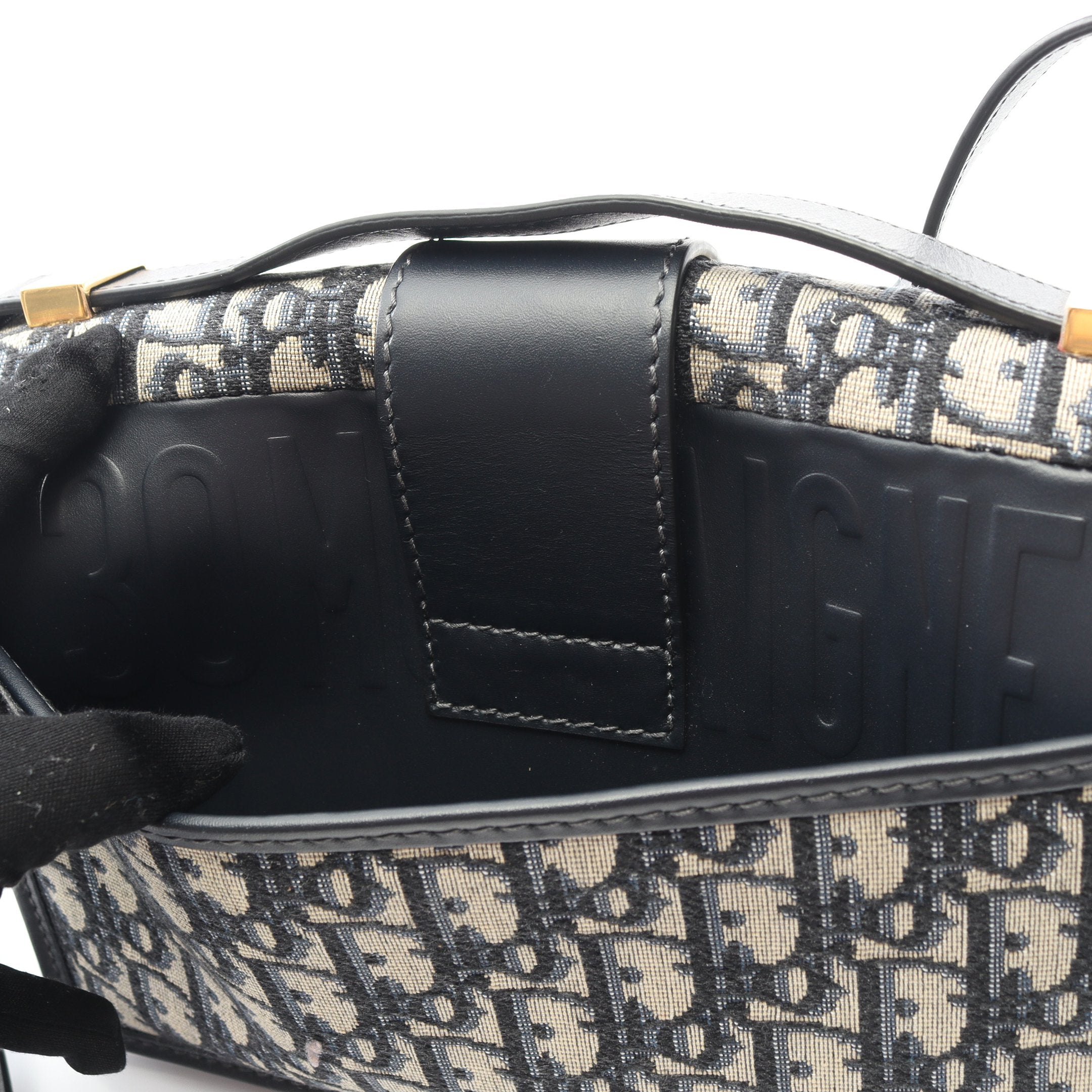 30 MONTAIGNE モンテーニュ オブリーク ジャカード チェーンショルダー