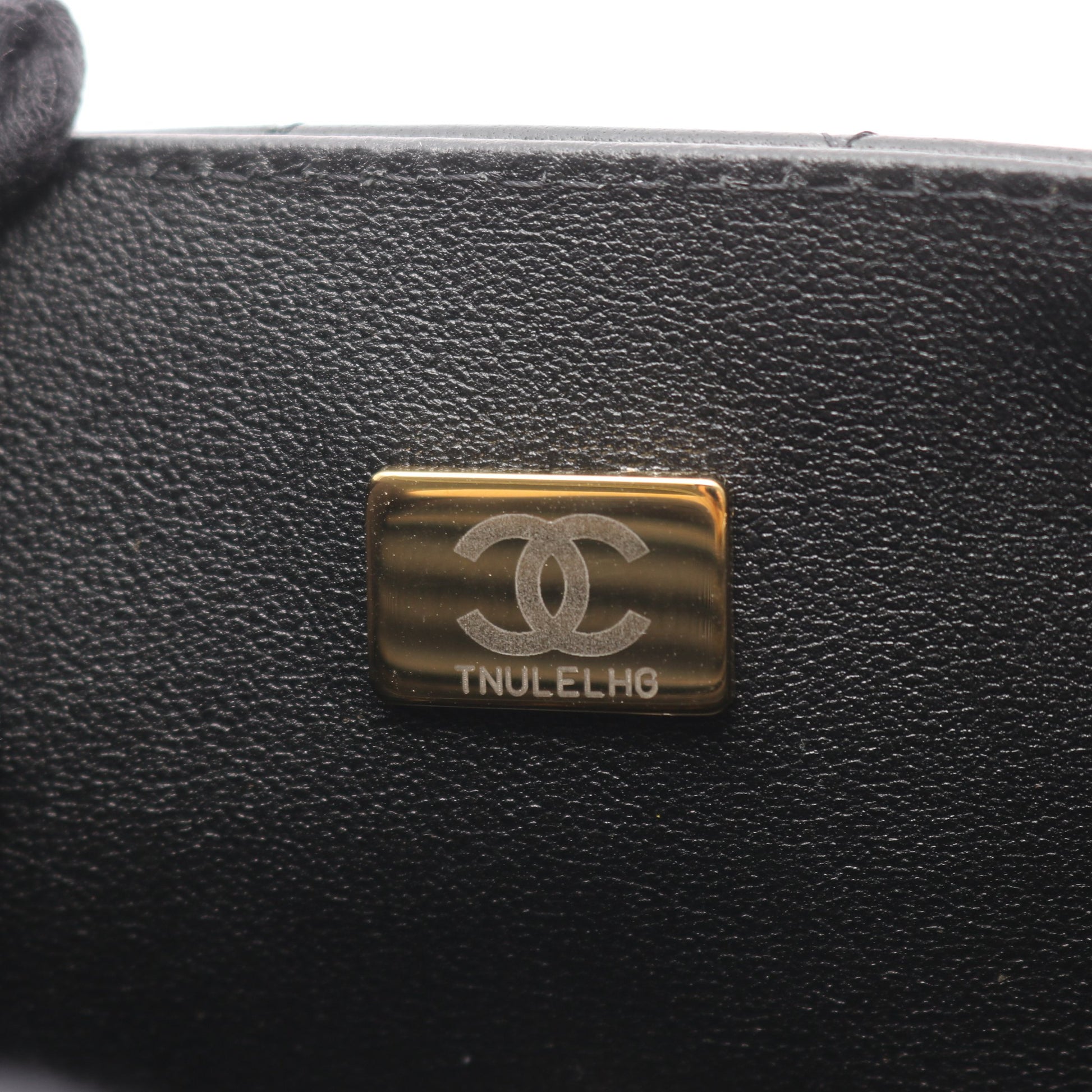 ミニマトラッセ20 チェーンショルダーバッグ ラムスキン ブラック シルバー金具 シャネル バッグ CHANEL