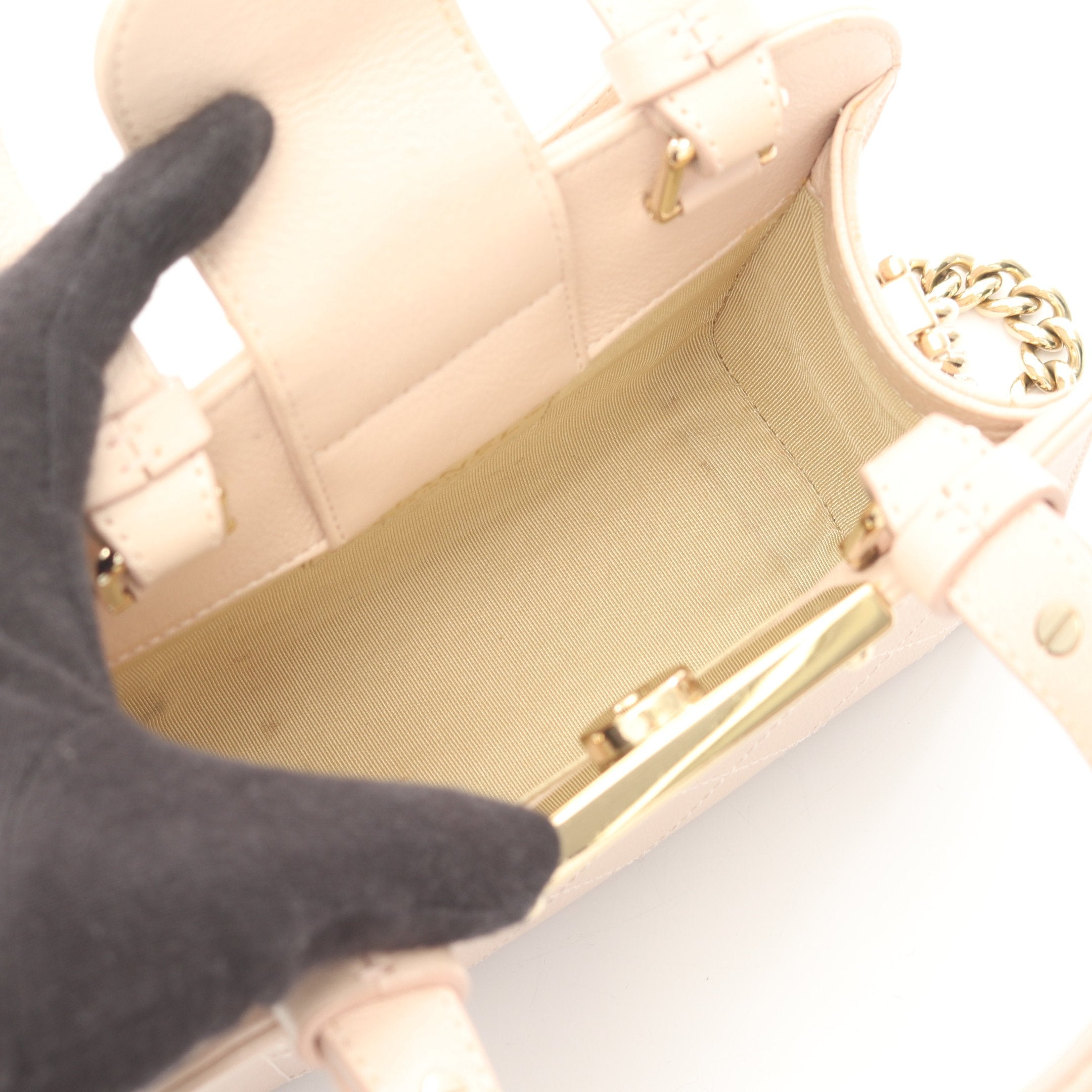 マトラッセ チェーンショルダーバッグ レザー ライトピンク ゴールド