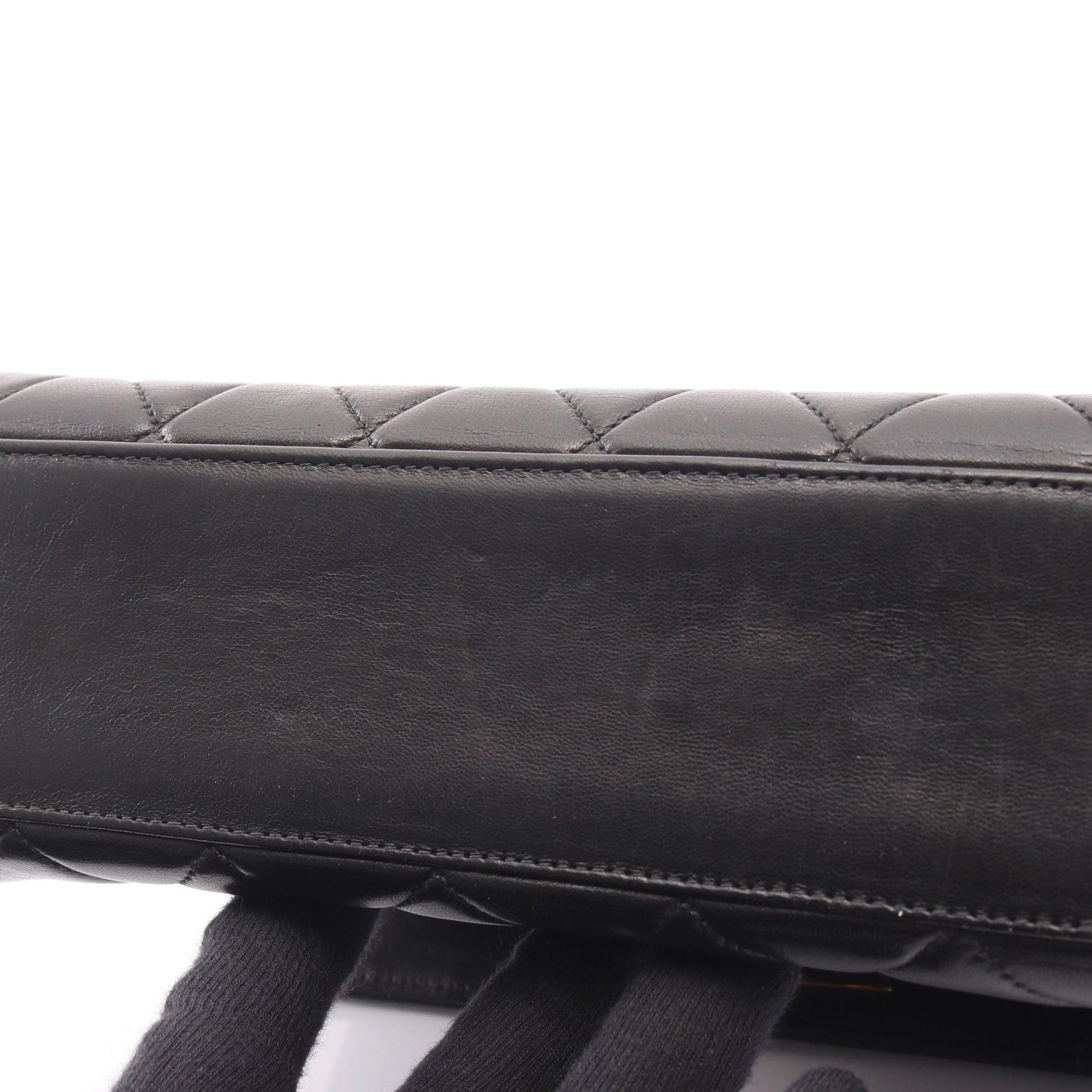 マトラッセ トップハンドル ハンドバッグ ラムスキン ブラック ゴールド金具 シャネル バッグ CHANEL