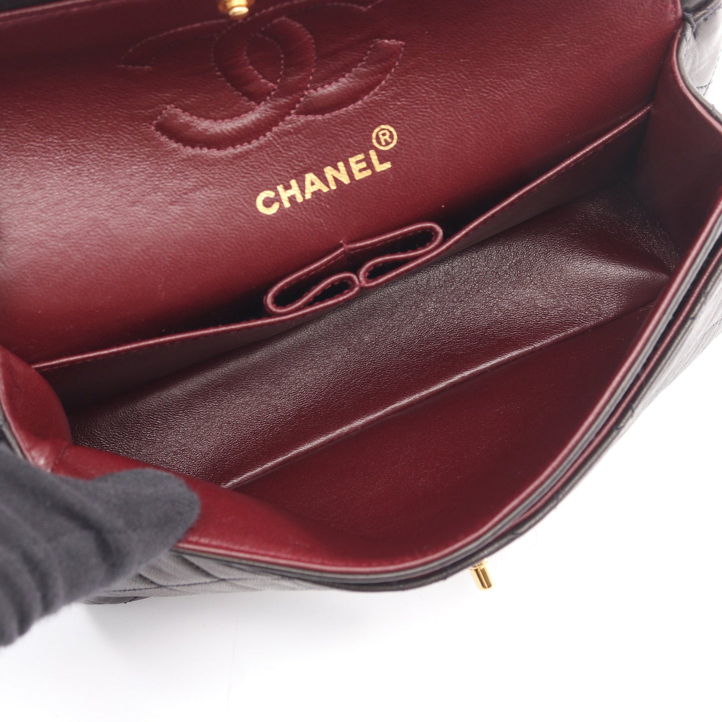 マトラッセ Wフラップ Wチェーンショルダーバッグ ラムスキン ブラック ゴールド金具 シャネル バッグ CHANEL