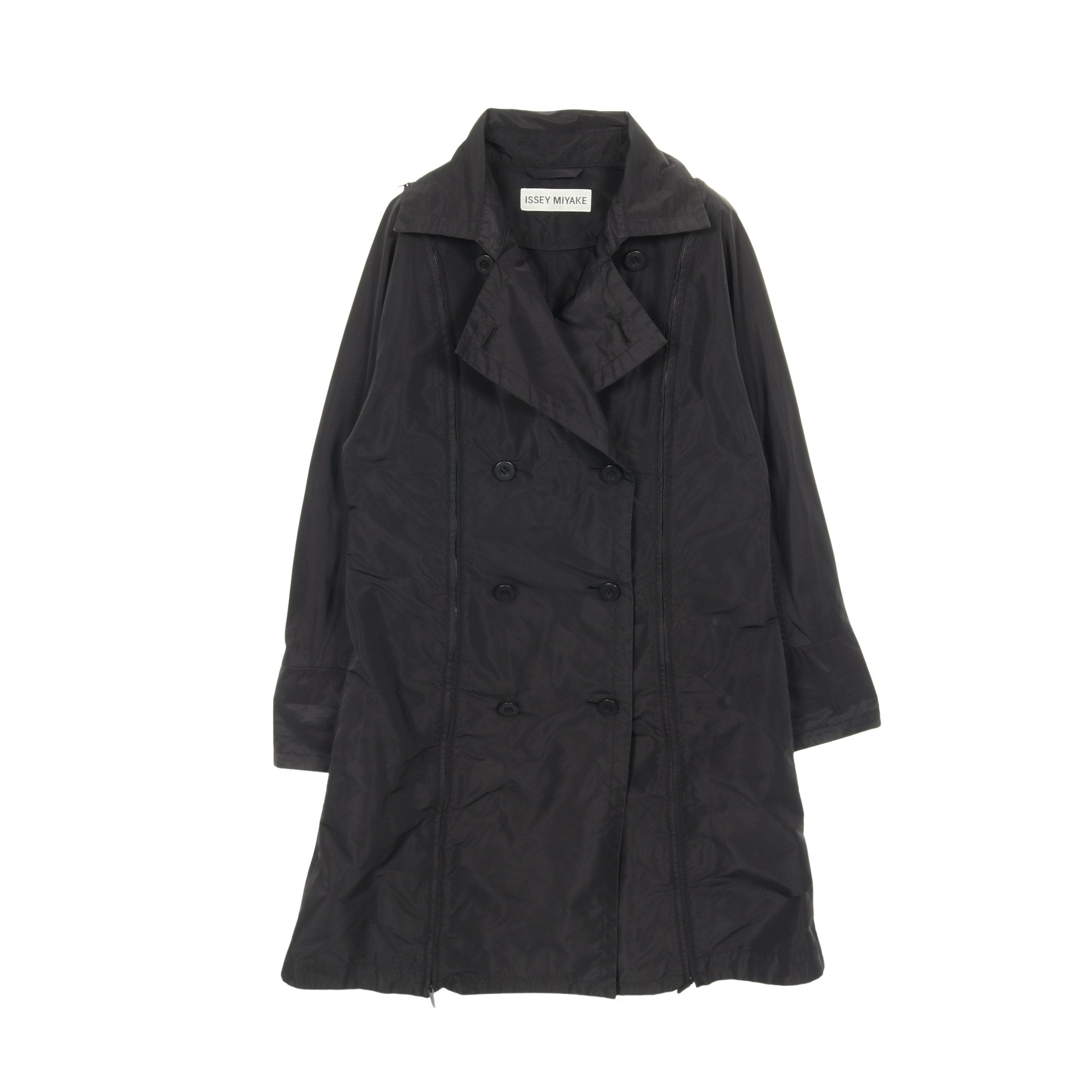 ISSEY MIYAKE ブラック トレンチコート ファスナーデザイン 変形 トレンチコート ポリエスエル ブラック