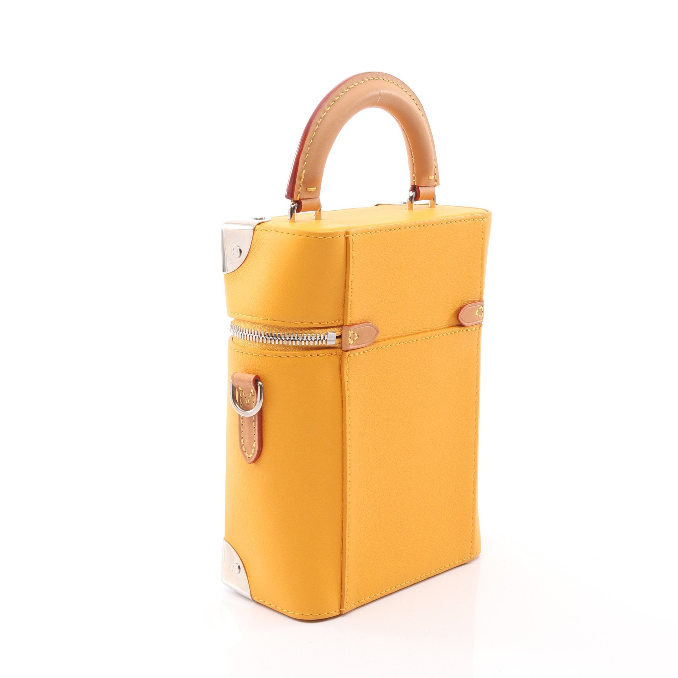 カルティエ パンサー トランプ2組 VIP限定 未使用 箱袋リボン付 カルティエ パンサー トランプ2組 VIP限定 未使用 箱袋リボン付 JAPAN