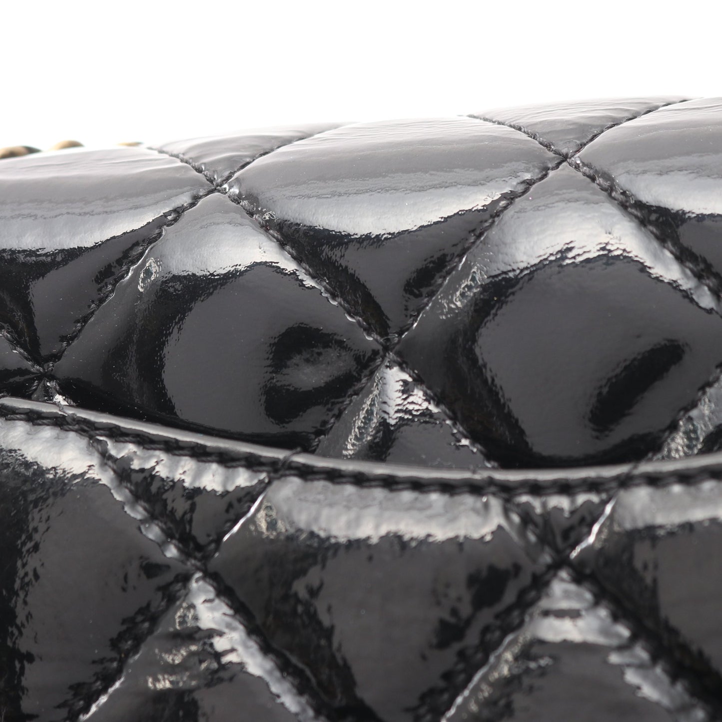 マトラッセ Wチェーンショルダーバッグ エナメルレザー レザー ブラック ゴールド金具 シャネル バッグ CHANEL
