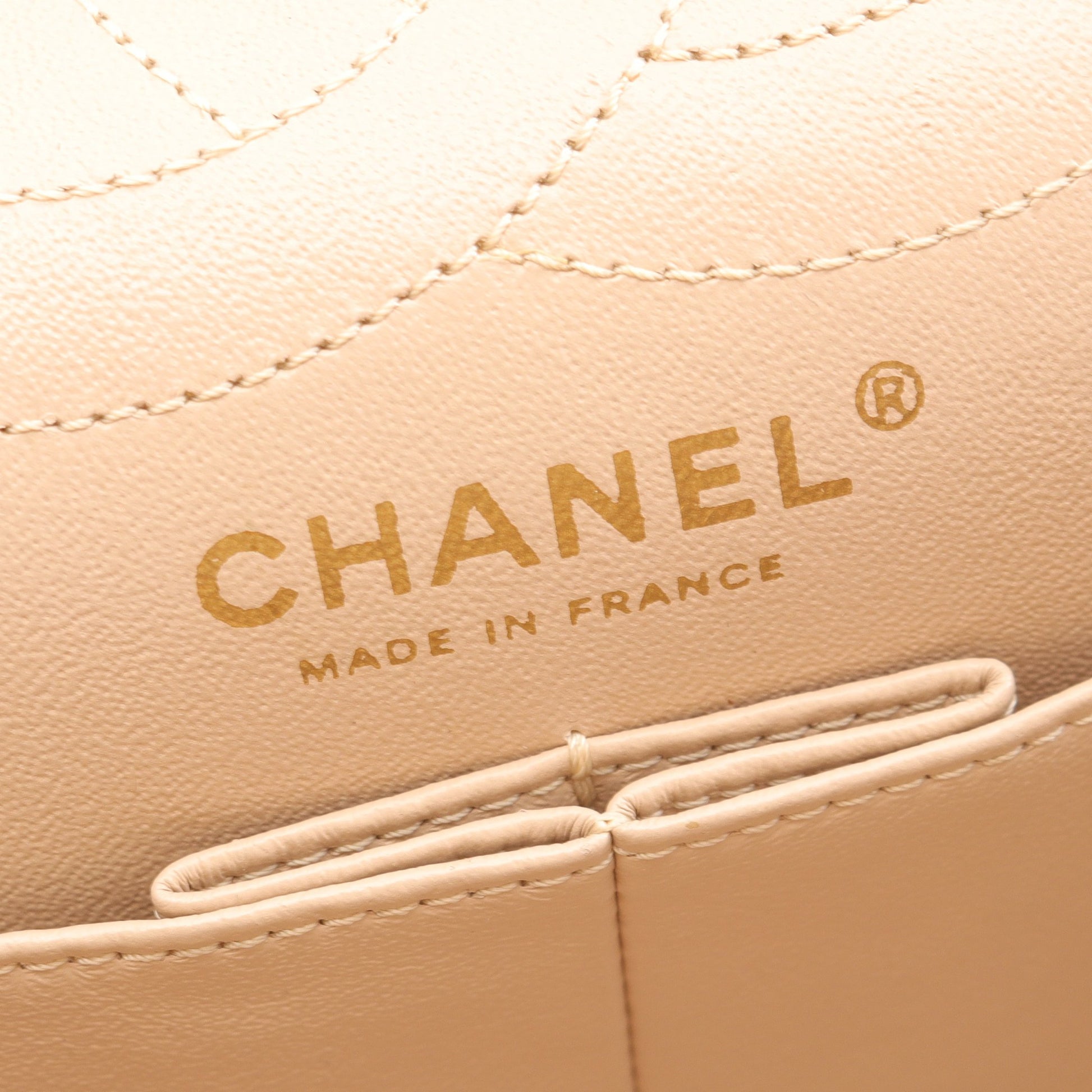2.55 マトラッセ Wフラップ Wチェーンショルダーバッグ レザー ベージュ ゴールド金具 シャネル バッグ CHANEL