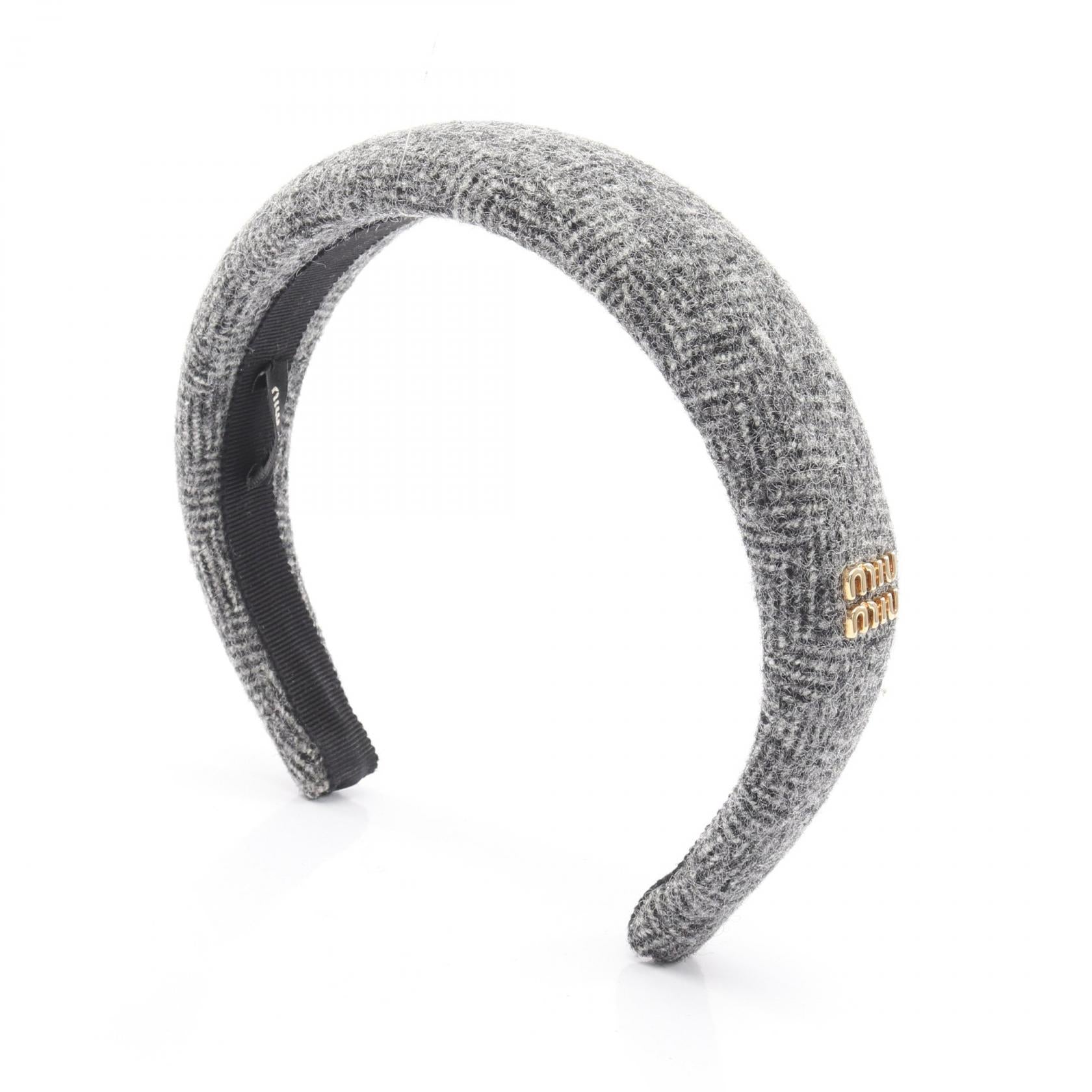 ツイード ロゴ カチューシャ ファブリック グレー ミュウミュウ アクセサリー miu miu