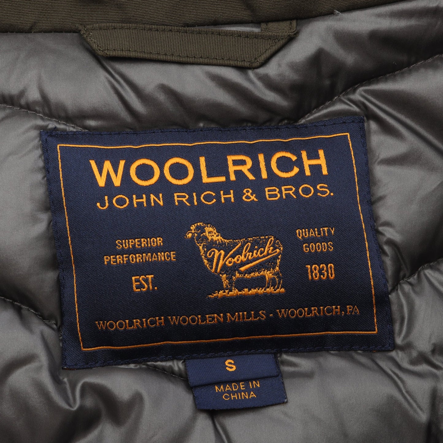 ダウンコート コットン カーキグリーン ウールリッチ アウター WOOLRICH