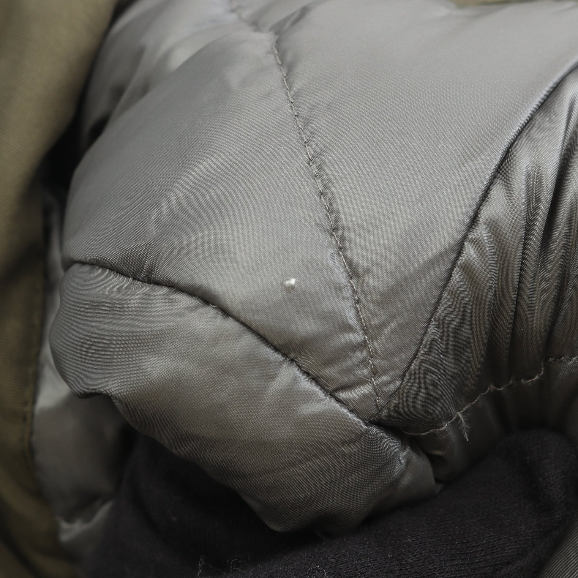 ダウンコート コットン カーキグリーン ウールリッチ アウター WOOLRICH