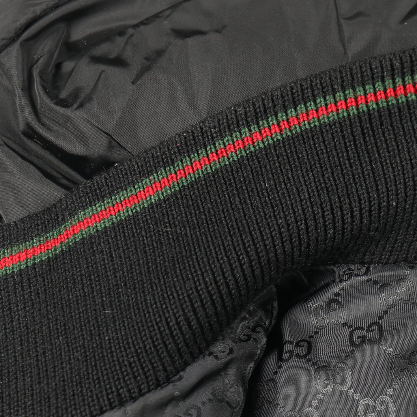 ダウンベスト ナイロン ブラック フード付き グッチ アウター GUCCI