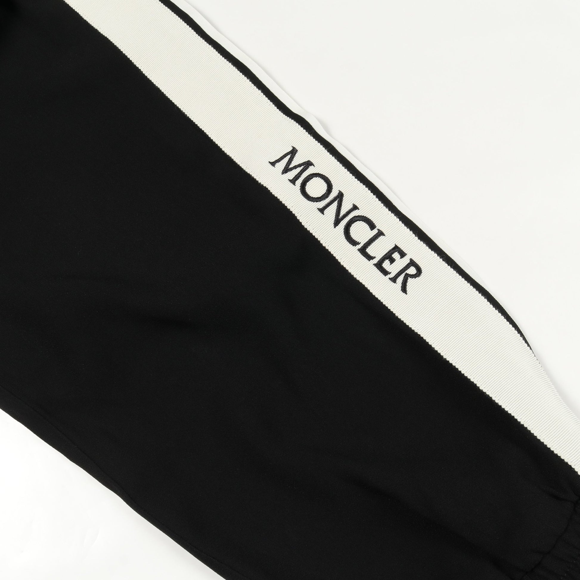 イージーパンツ ブラック ホワイト モンクレール ボトムス MONCLER
