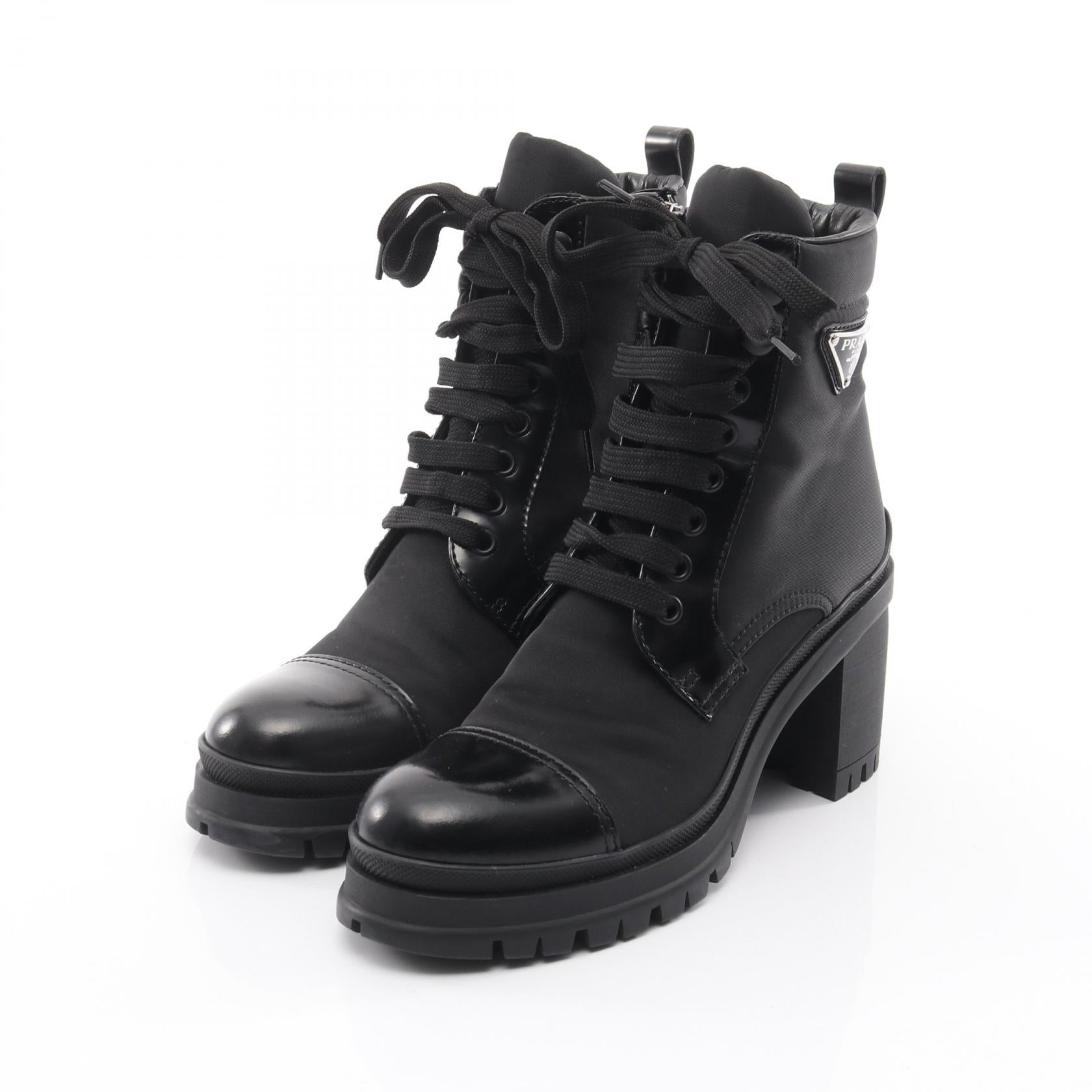 美品✨プラダ　ショートブーツ　RE-NYLON 三角ロゴ　黒　22cm相当 美品✨プラダ ショートブーツ RE-NYLON 三角ロゴ 黒 22cm相当 美品