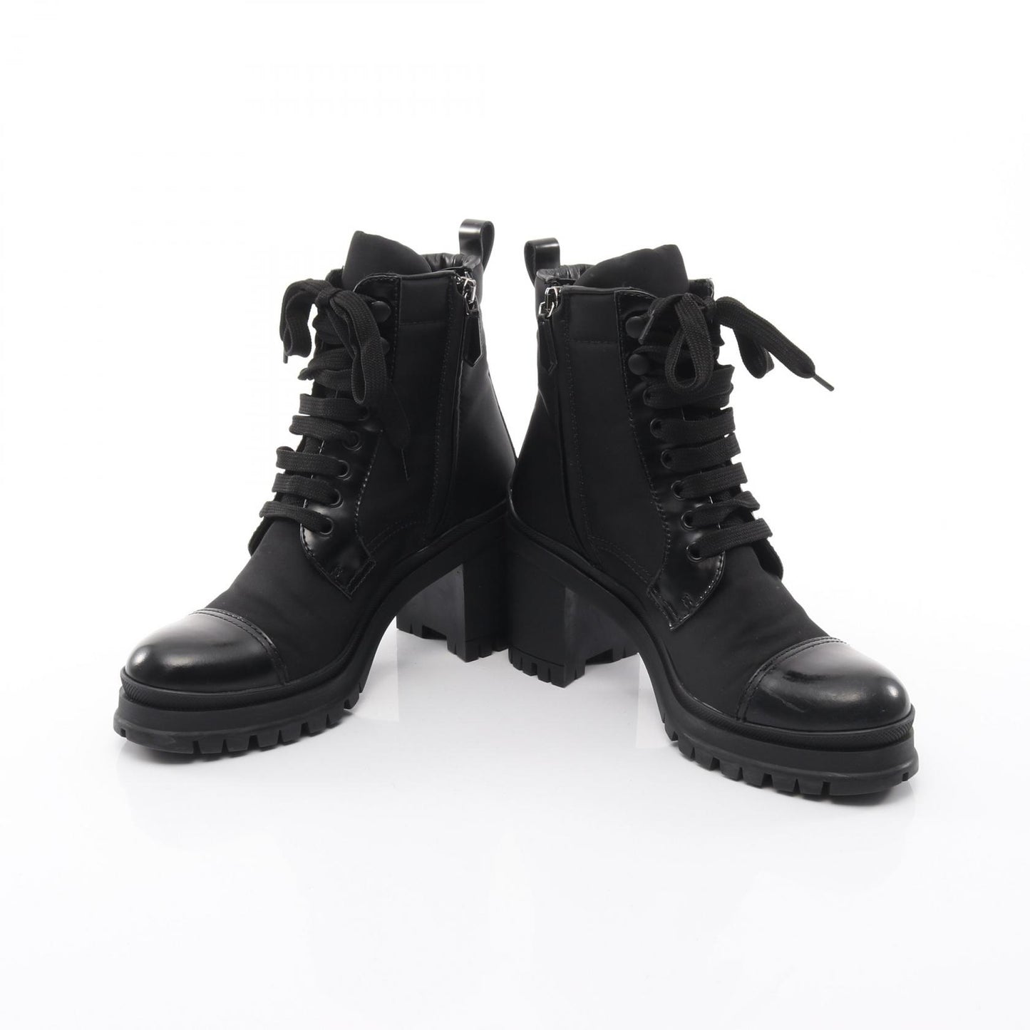 Re-Nylon レースアップ ブーツ ナイロン レザー ブラック 三角プレート プラダ シューズ PRADA