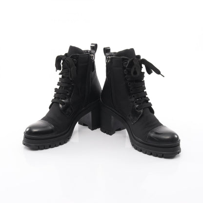 Re-Nylon レースアップ ブーツ ナイロン レザー ブラック 三角プレート プラダ シューズ PRADA