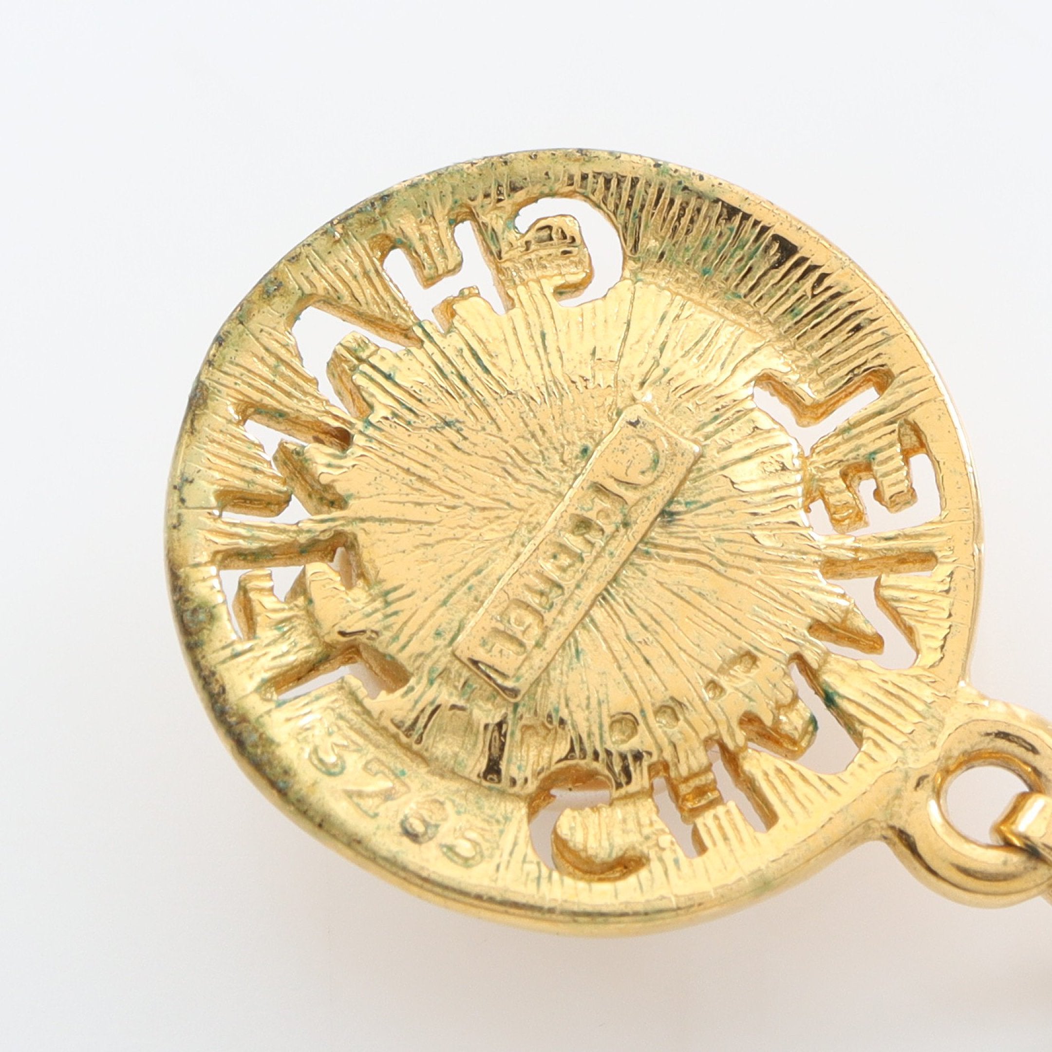 CHANELヴィンテージパールゴールドロゴネックレス ロゴ ネックレス GP フェイクパール ゴールド オフホワイト